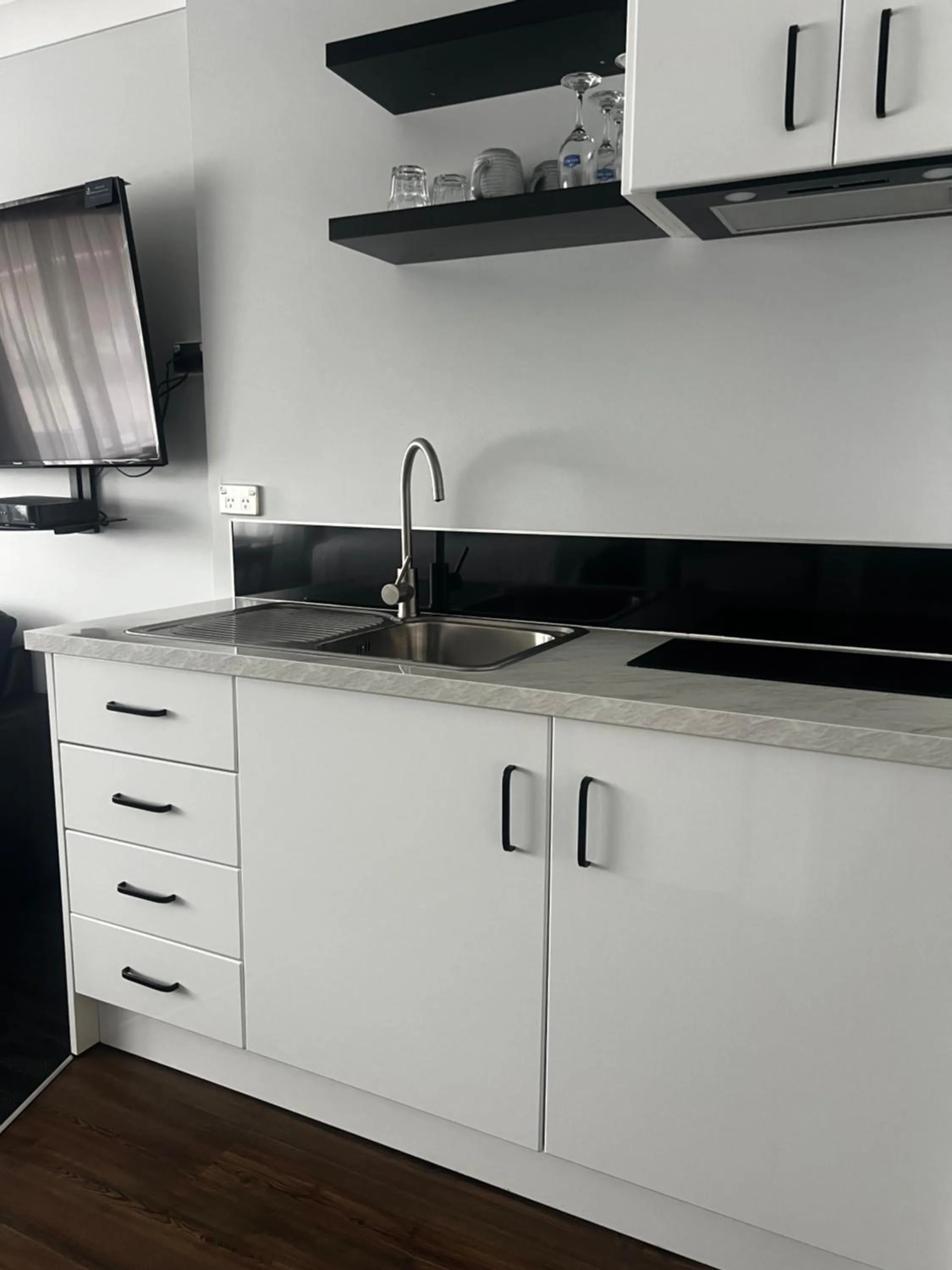 microwave in ASURE Surrey Court Motel Invercargill