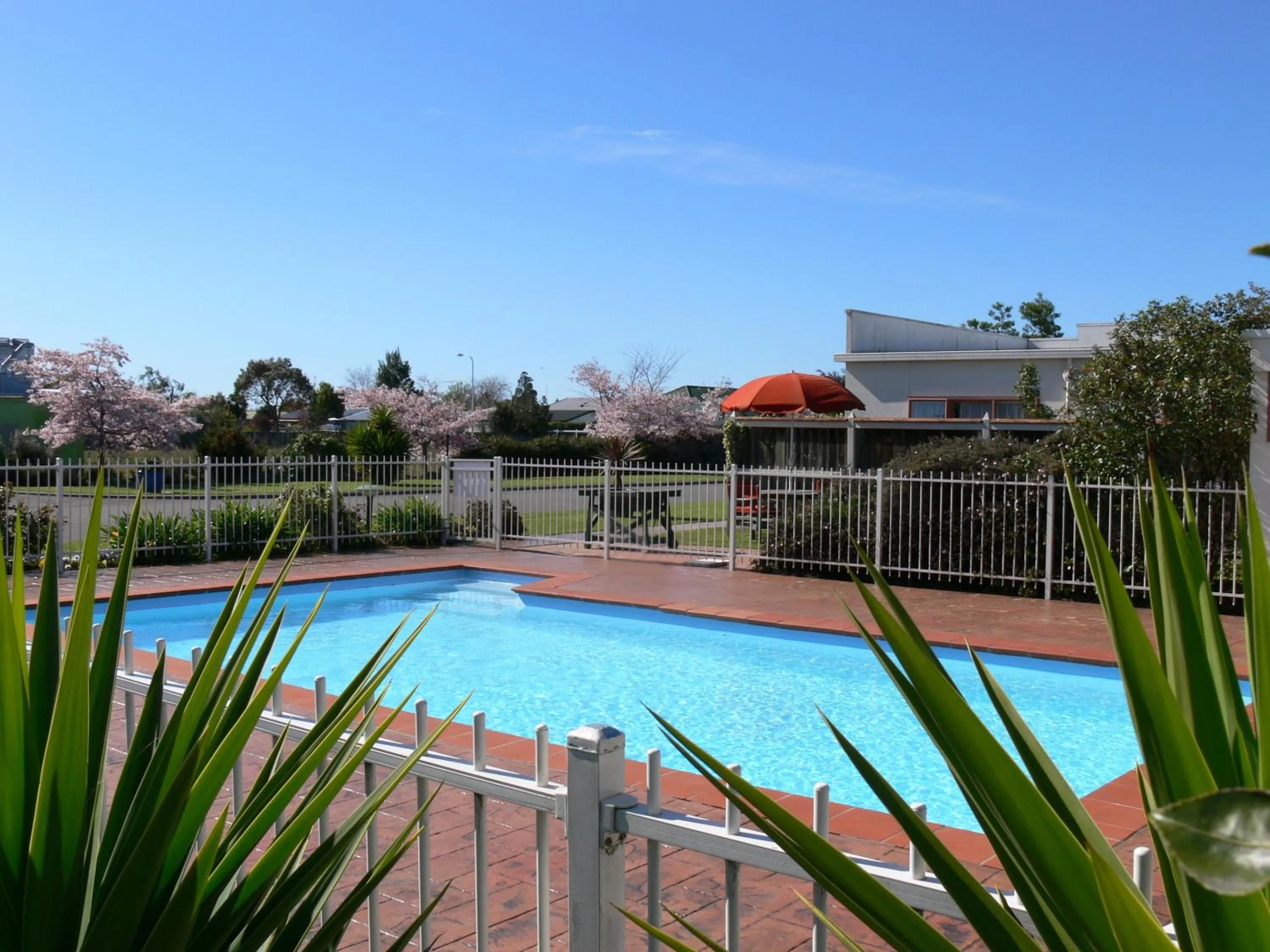 Day in Valdez Motor Lodge