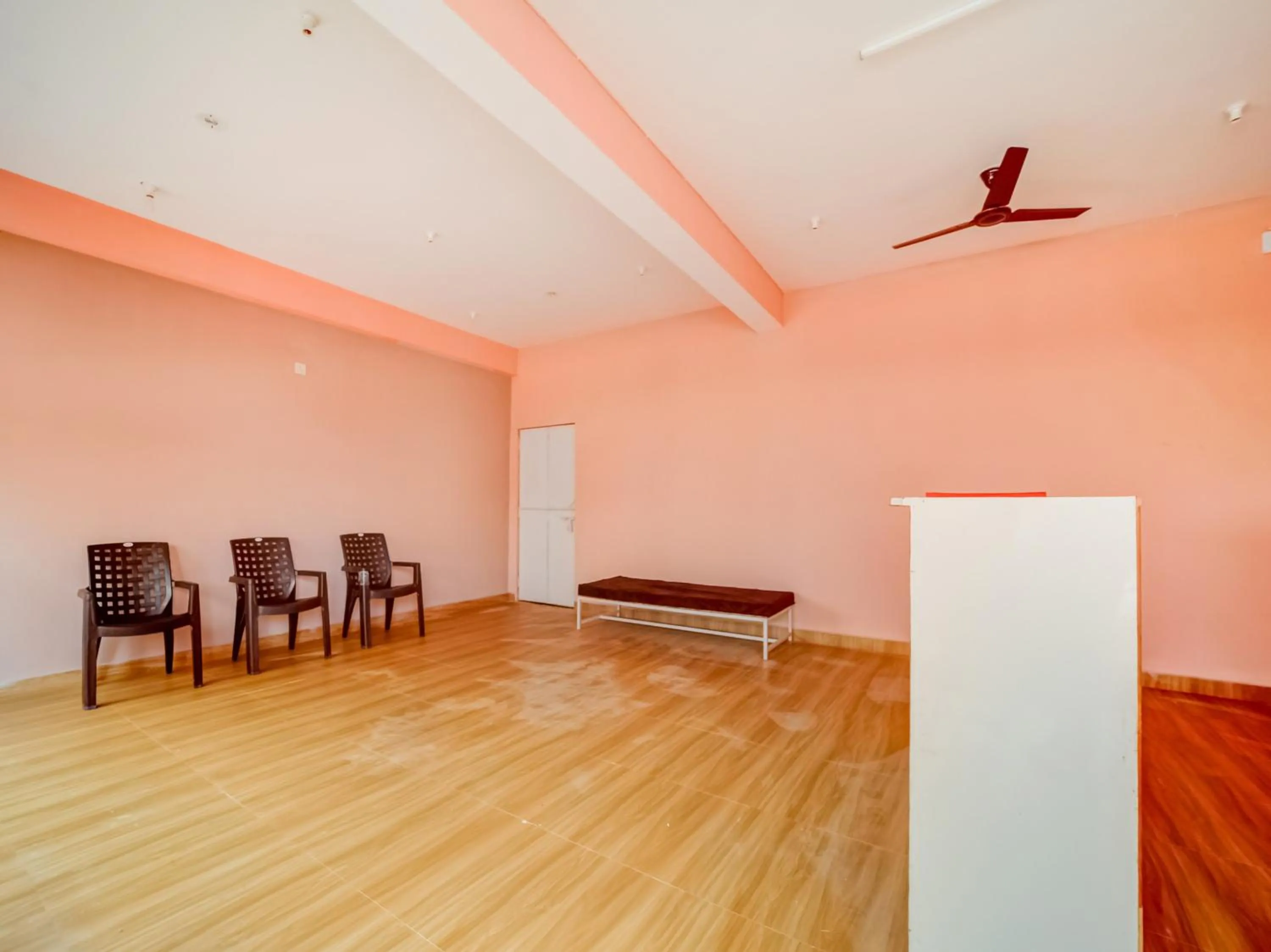 Lobby or reception in Hotel O Crown Square