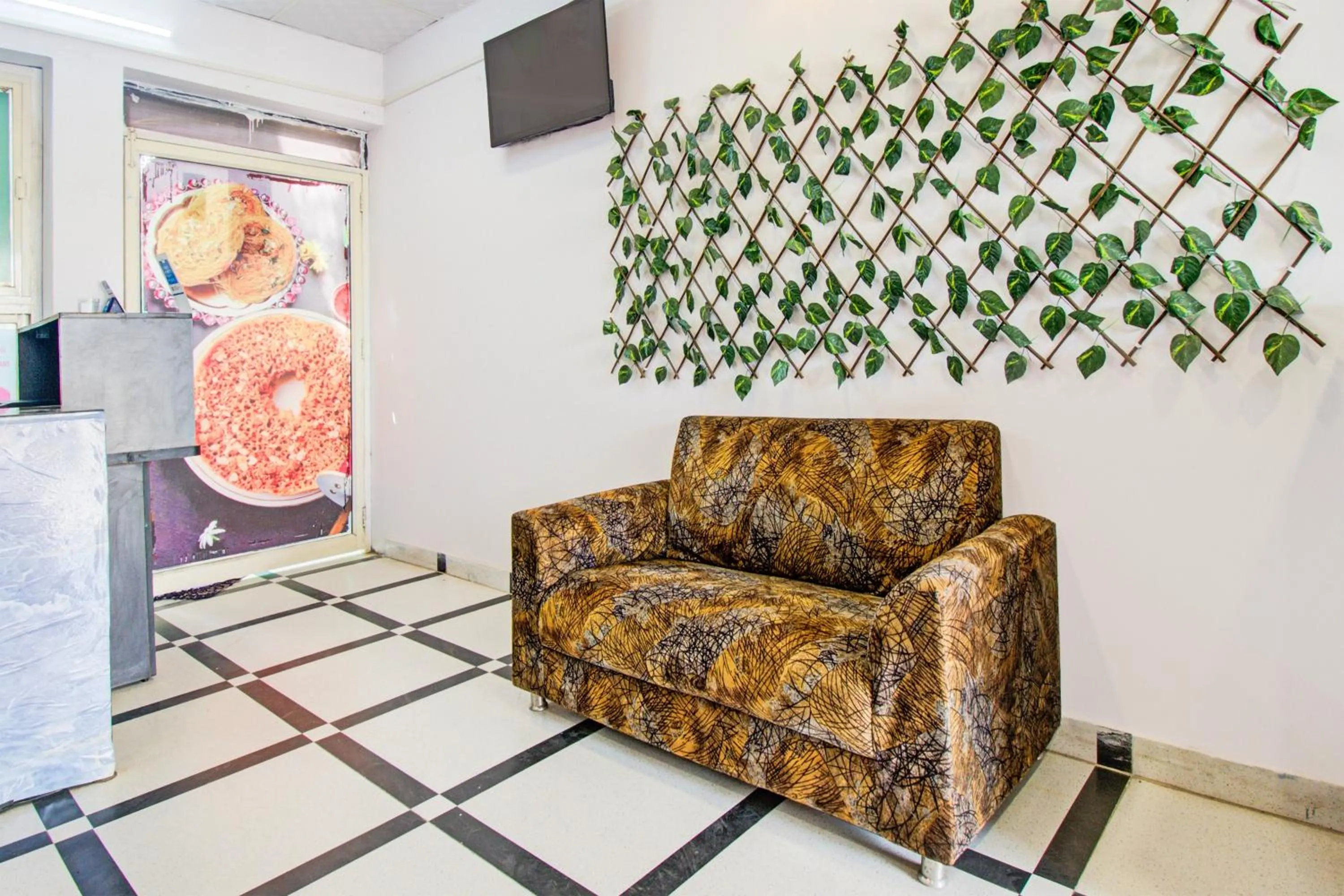 Lobby or reception in Hotel O The Grow Hotel Kanakpura Railway Station