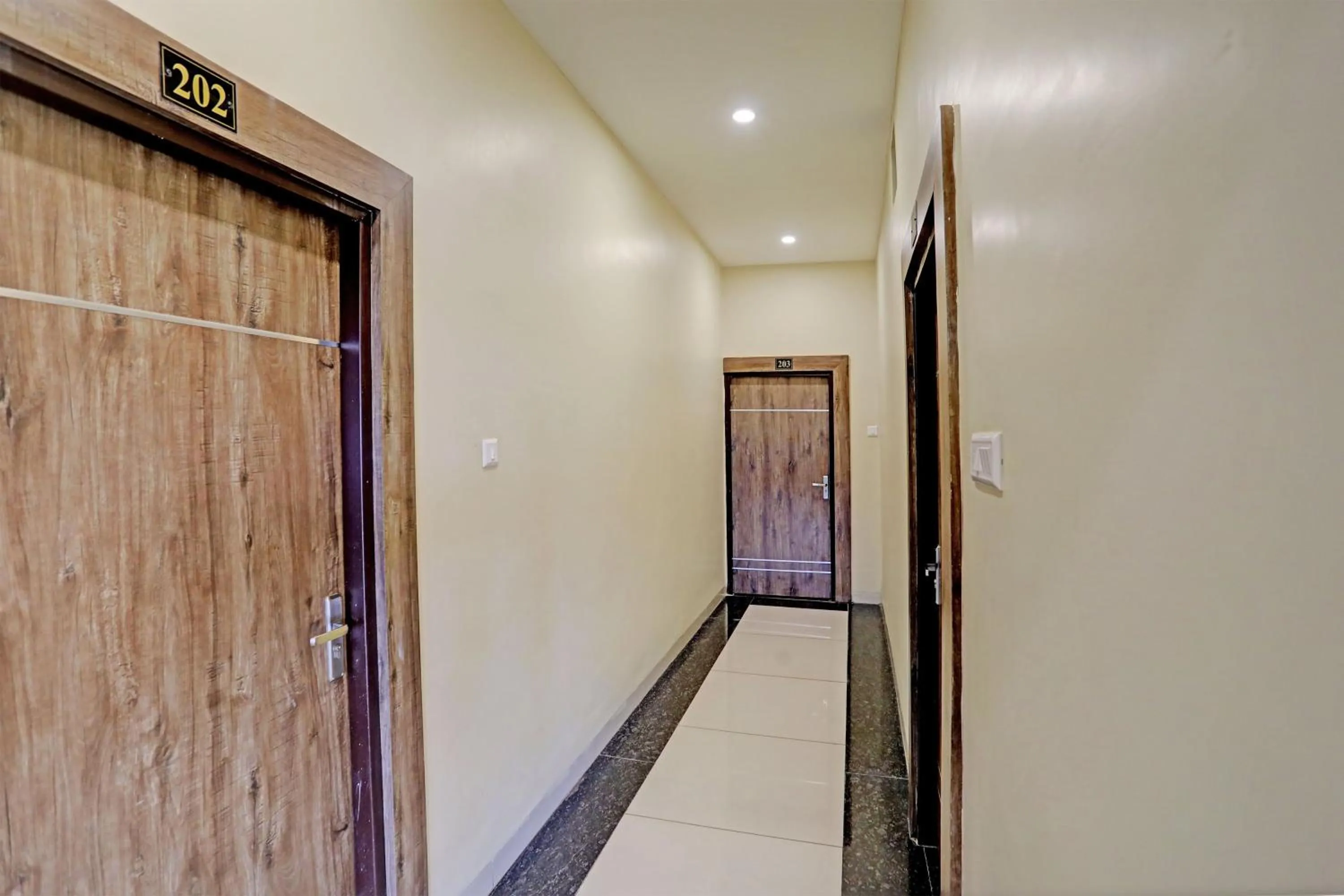 Lobby or reception in Hotel O Kubervatika