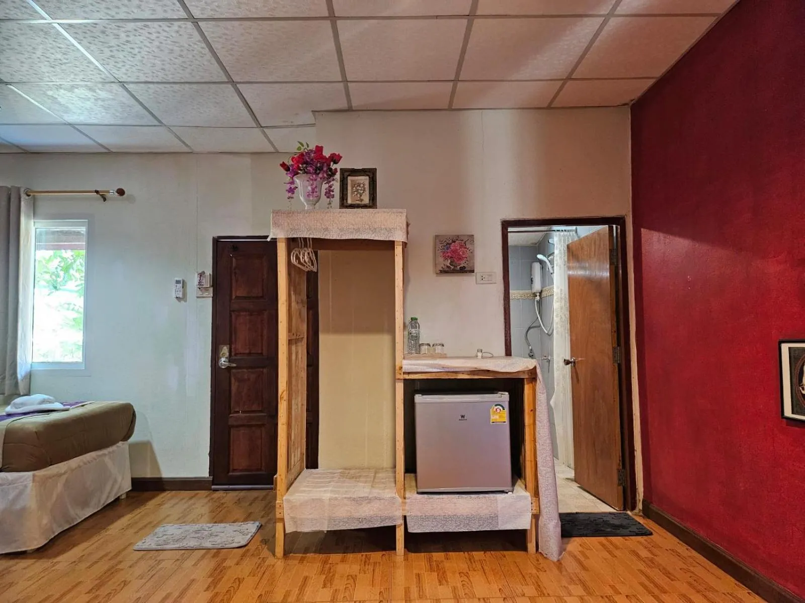 Bed in Thai Garden​ Resort​ Kanchanaburi​