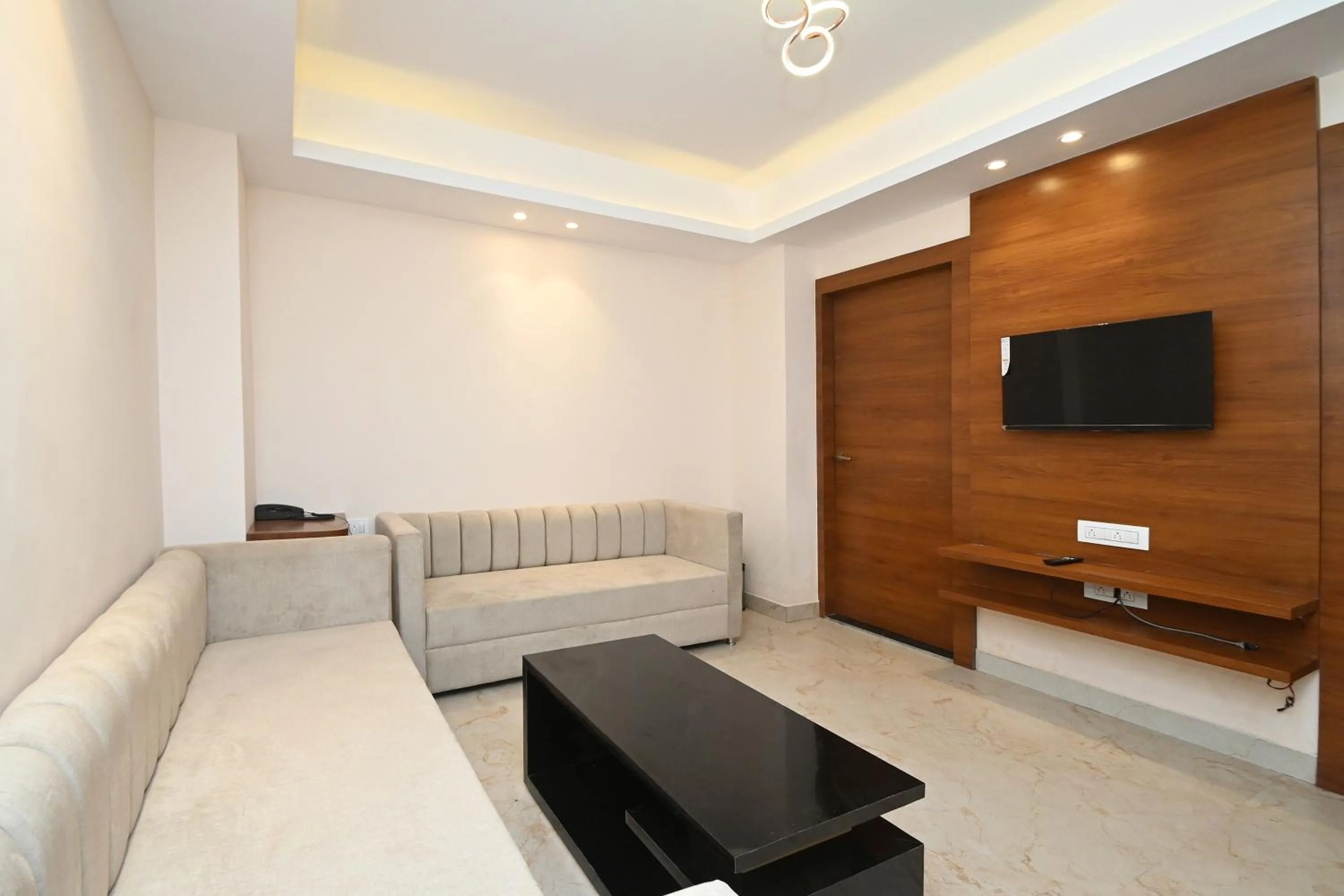 Seating area in Hotel Blue Sapphire