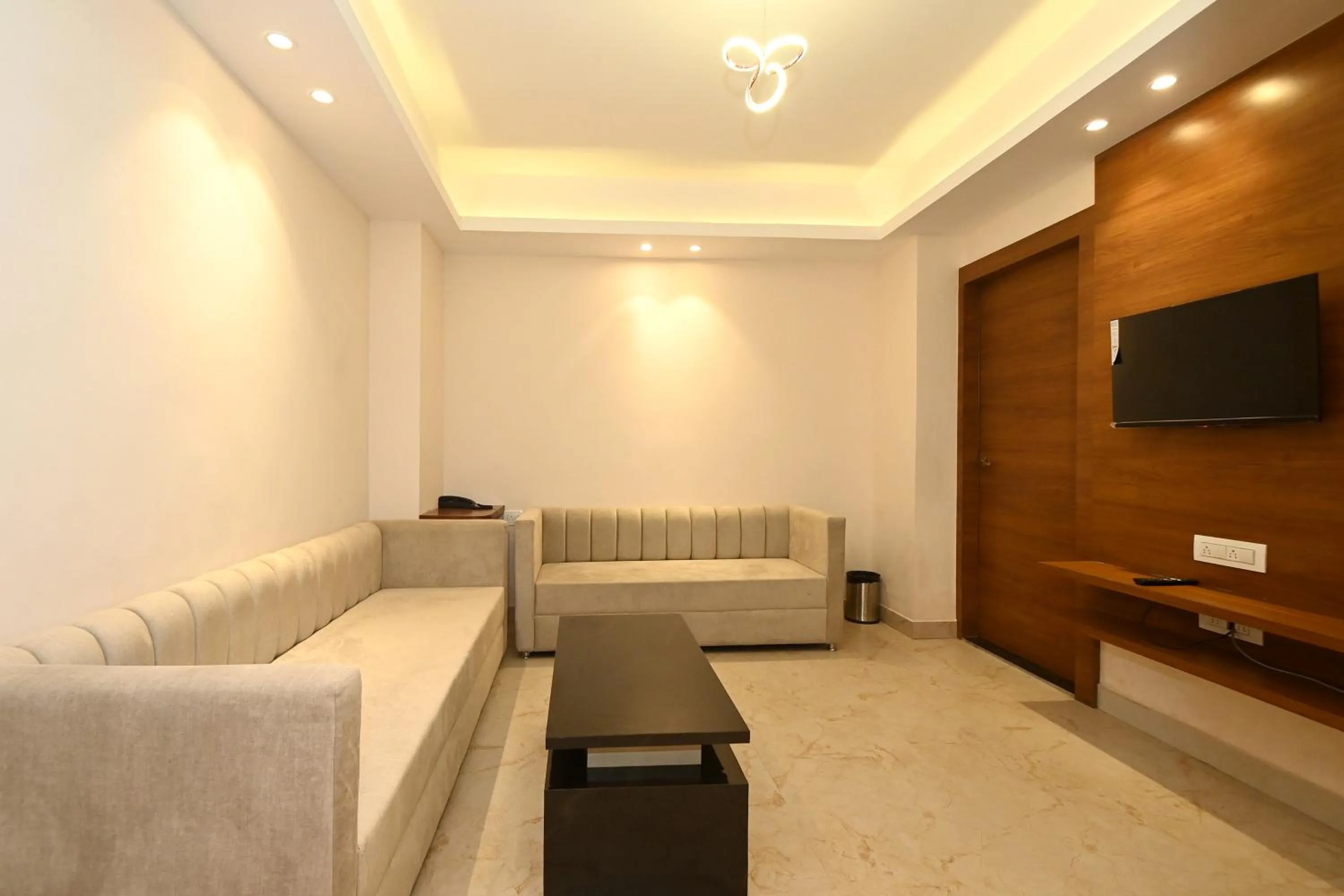 Seating area in Hotel Blue Sapphire