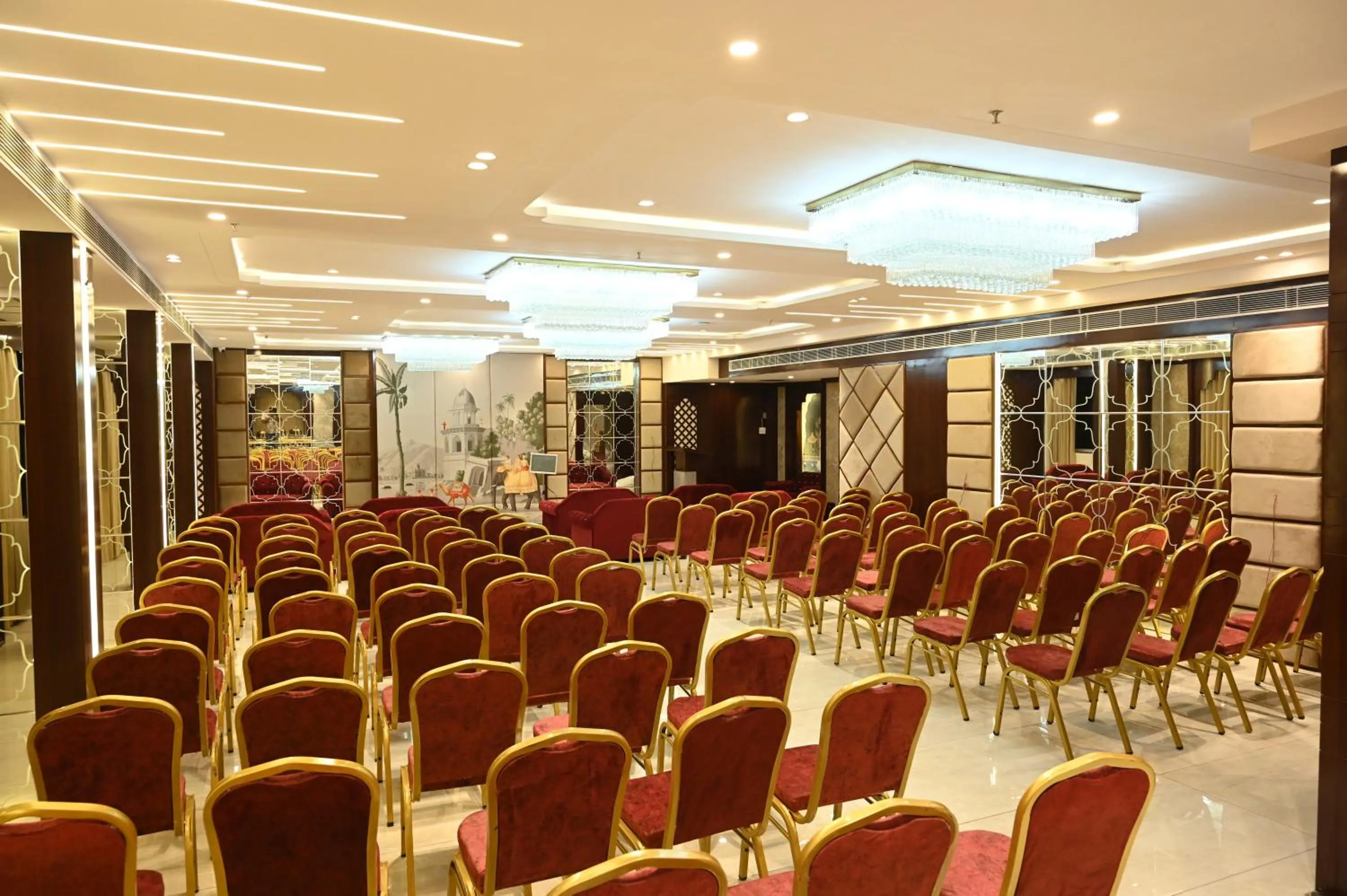Banquet/Function facilities in Hotel Blue Sapphire
