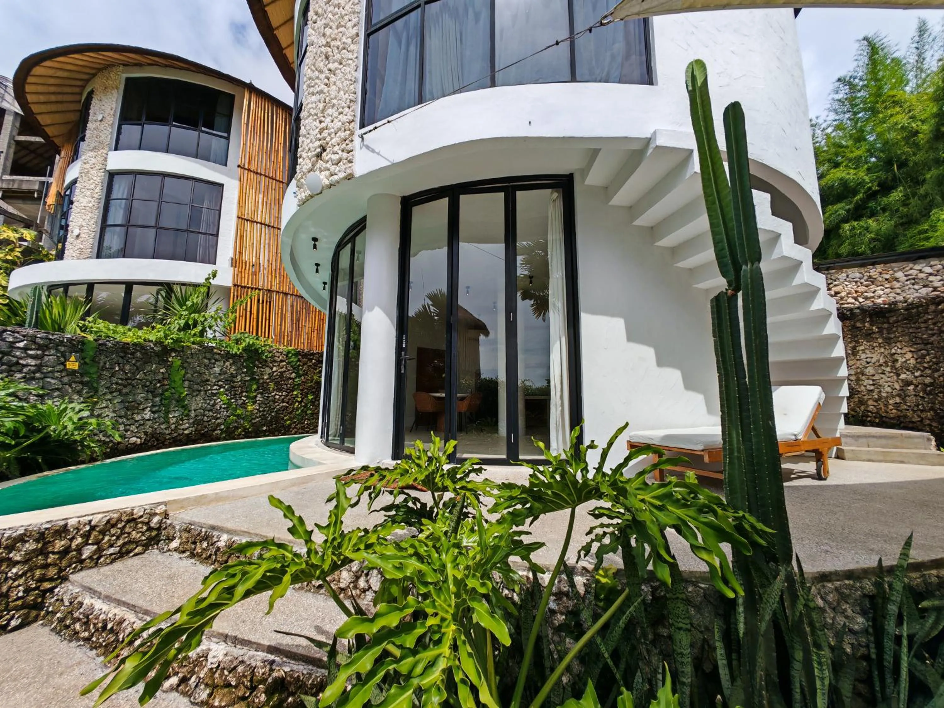 Property building in Hillstone Luxury Village