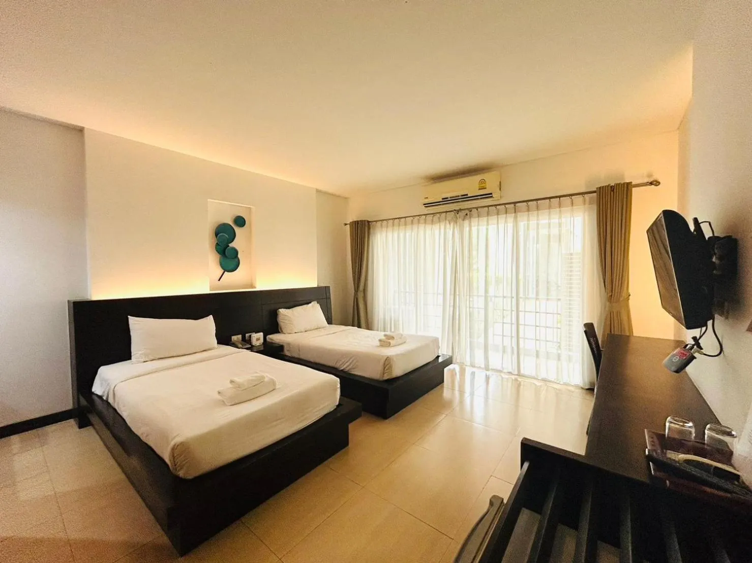 Bed in โรงแรม ดิ โอวาเล่ย์ [The O Valley Boutique Hotel]