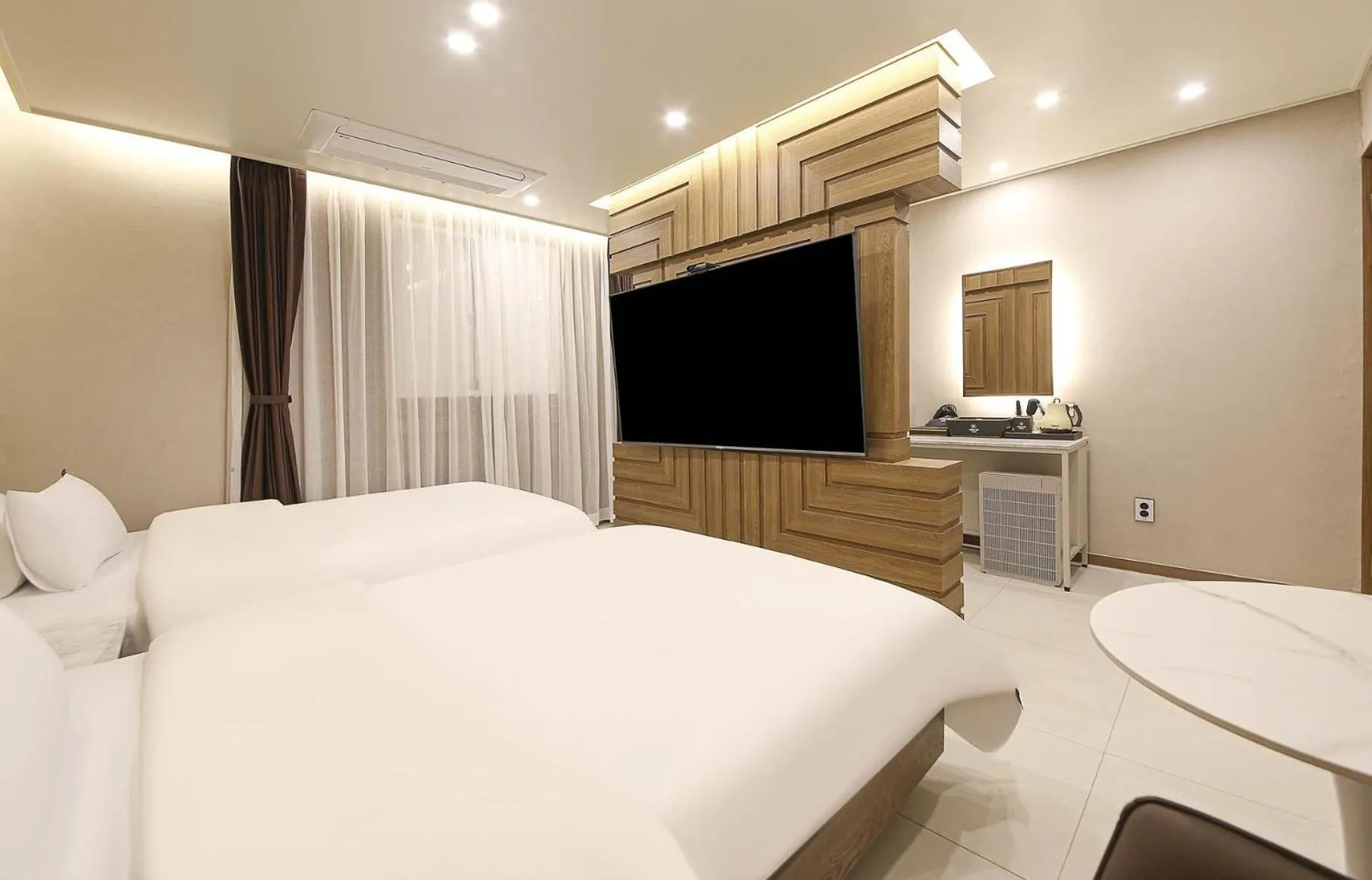 Bed in Brown Dot Hotel Sinan