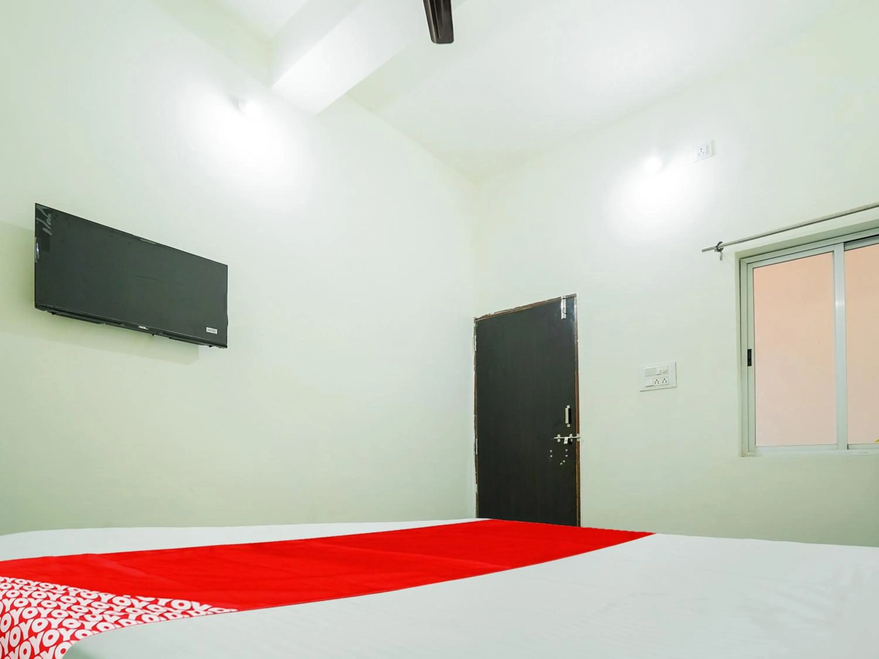 Bedroom, Bed in SPOT ON Hotel Friend's Park