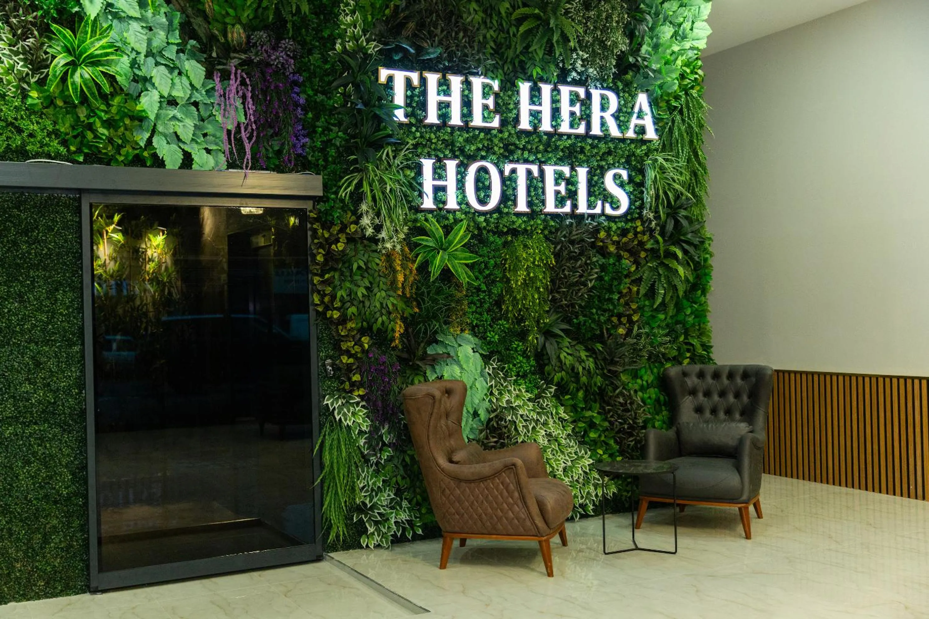 Facade/entrance in The Hera Business Hotels & Spa