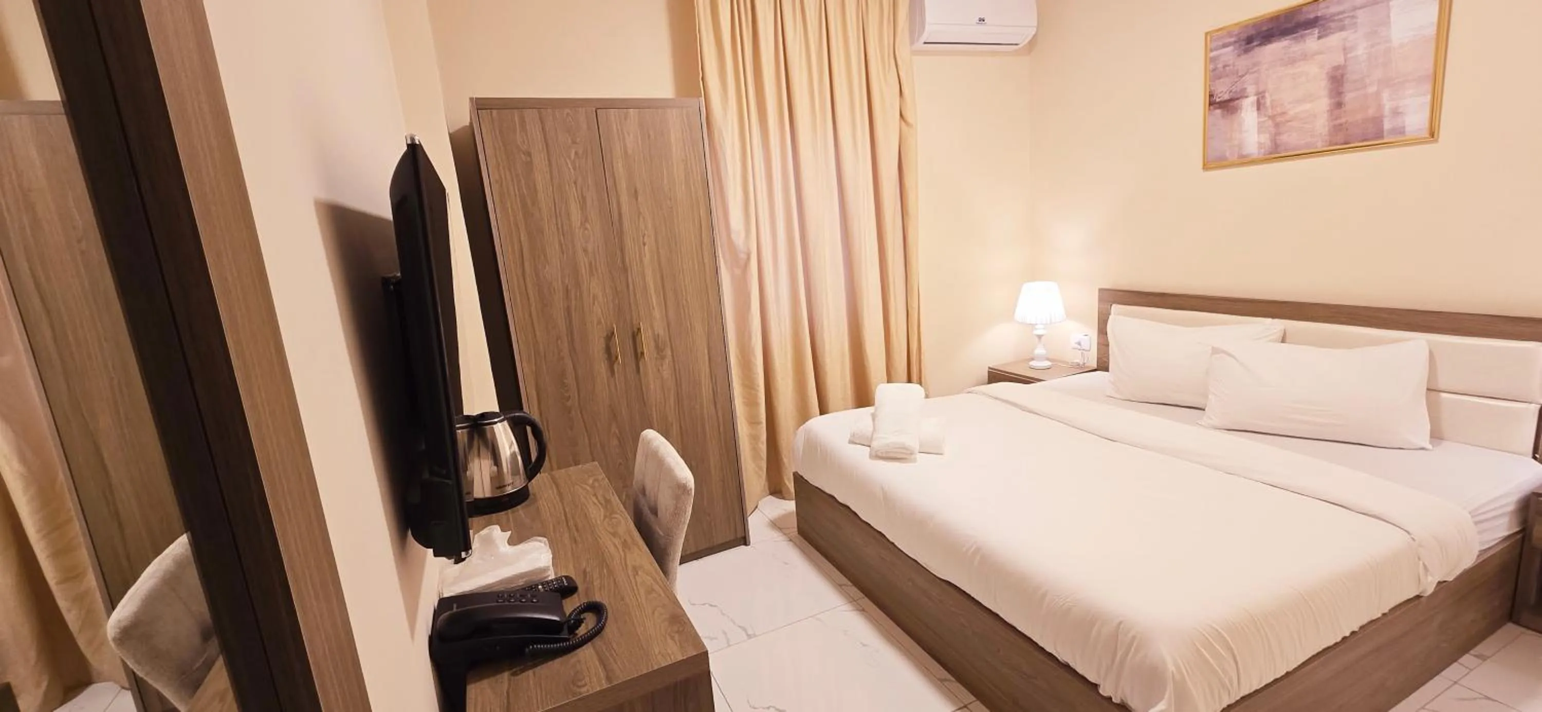 Bed in VIP Hotel Amman