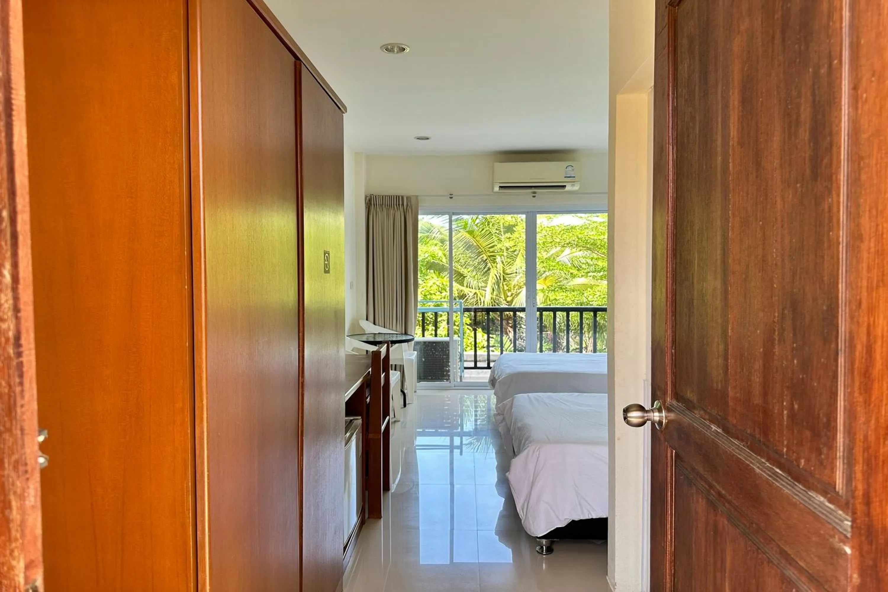 Bedroom, Bed in Choengmon Residence