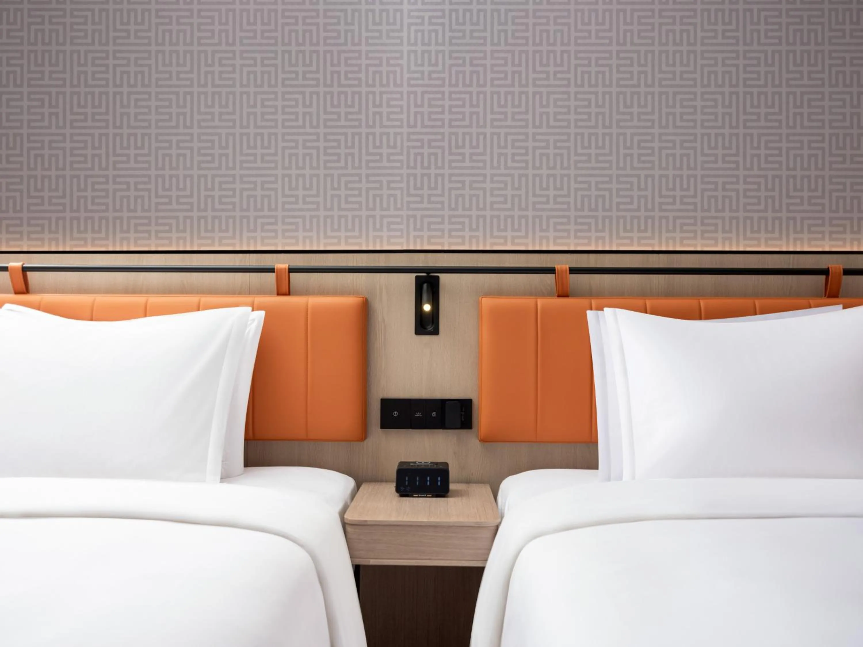 Photo of the whole room, Bed in Holiday Inn Express Beijing Downtown by IHG