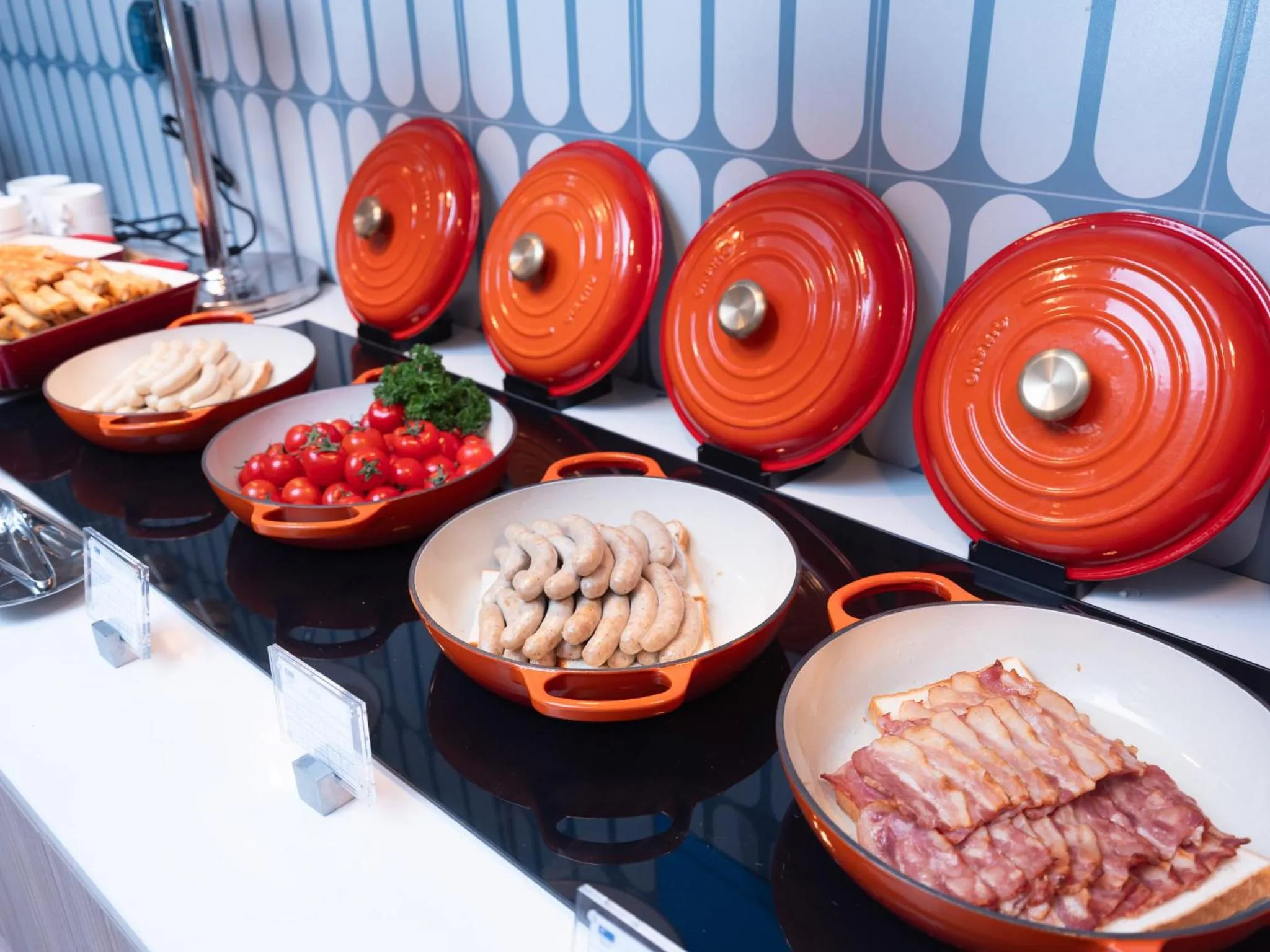 Restaurant/places to eat in Holiday Inn Express Nanjing Jiangbei Wonhall Mall