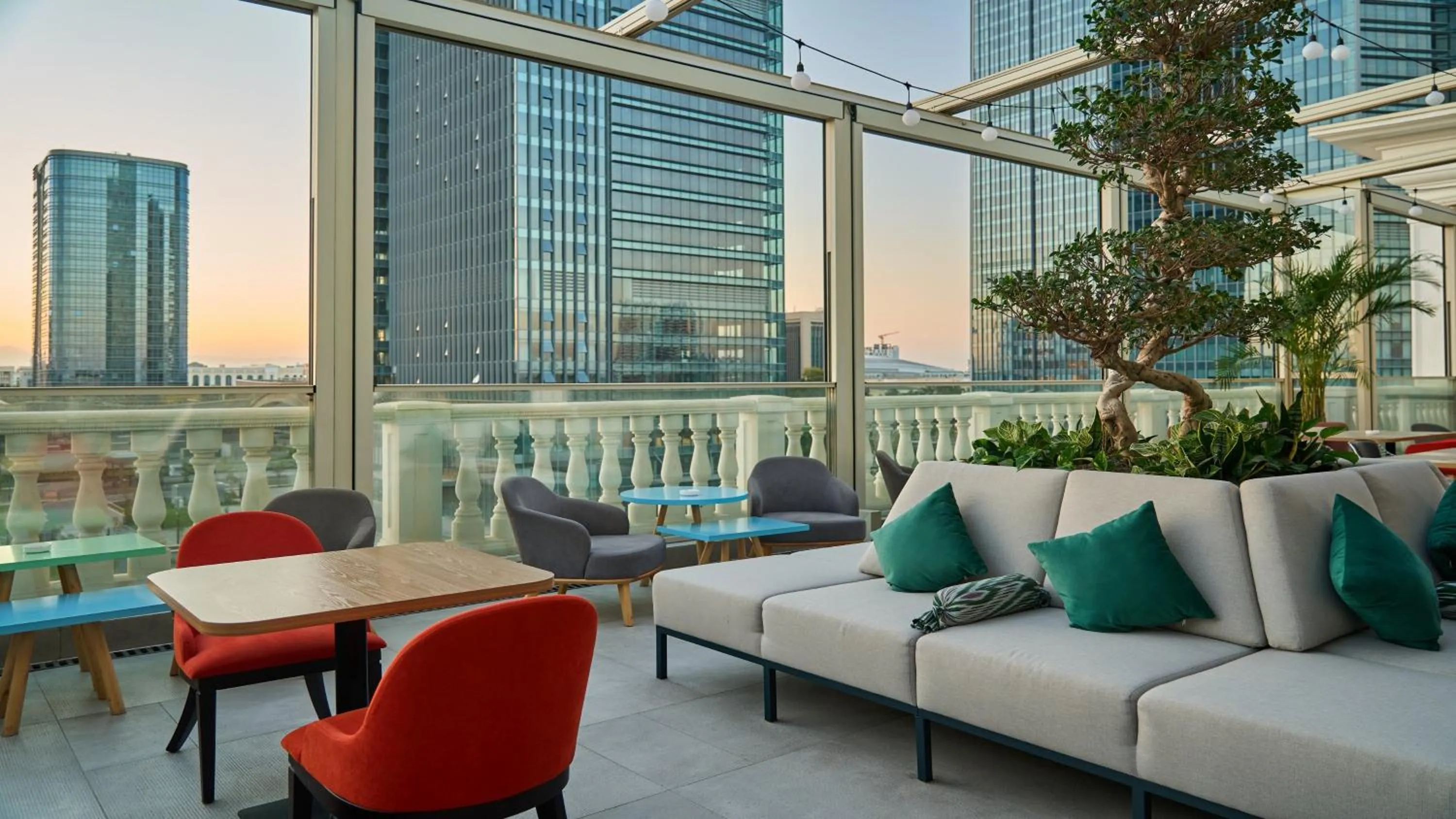 Restaurant/places to eat in Holiday Inn Tashkent City by IHG