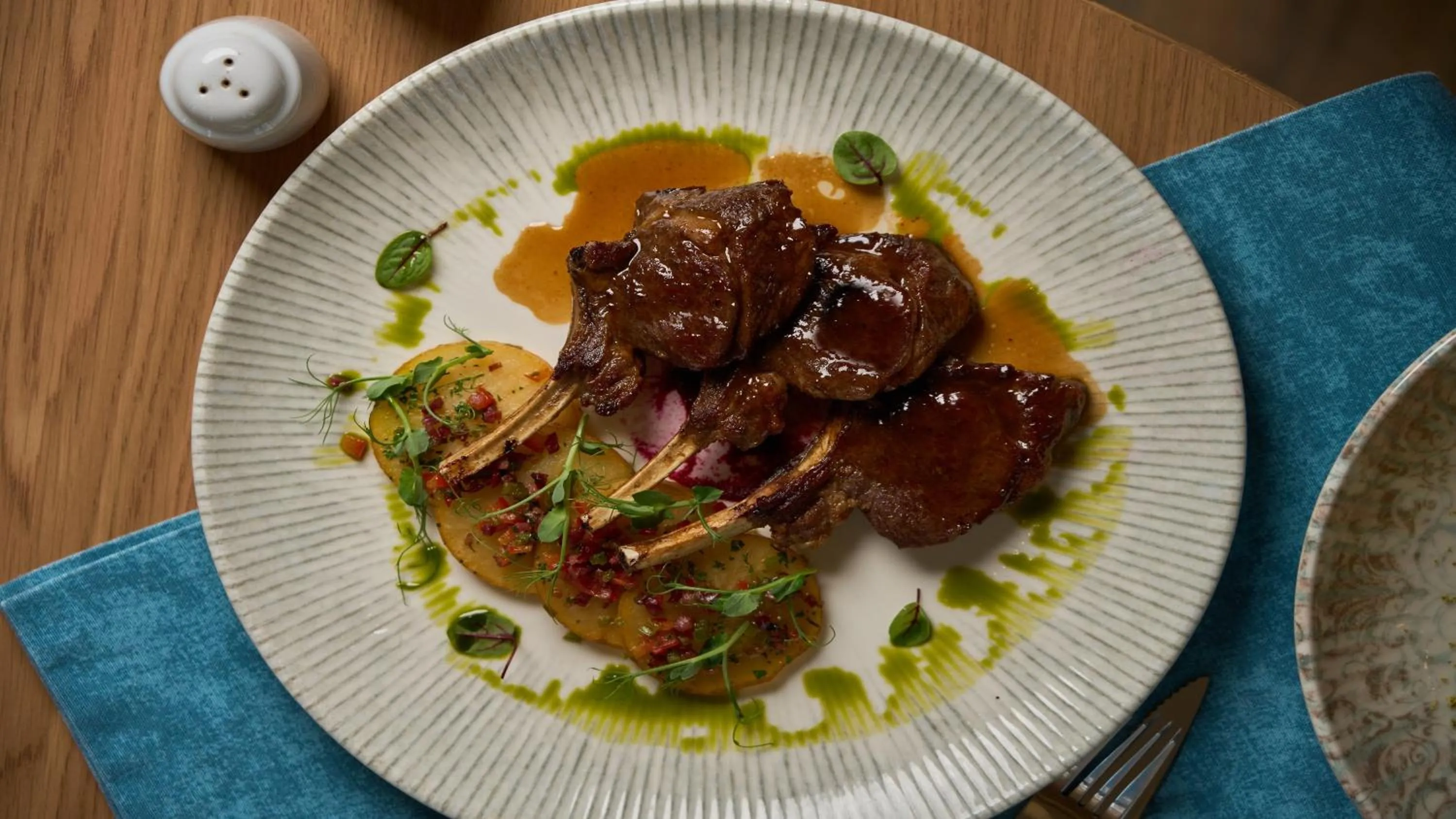 Restaurant/places to eat in Holiday Inn Tashkent City by IHG