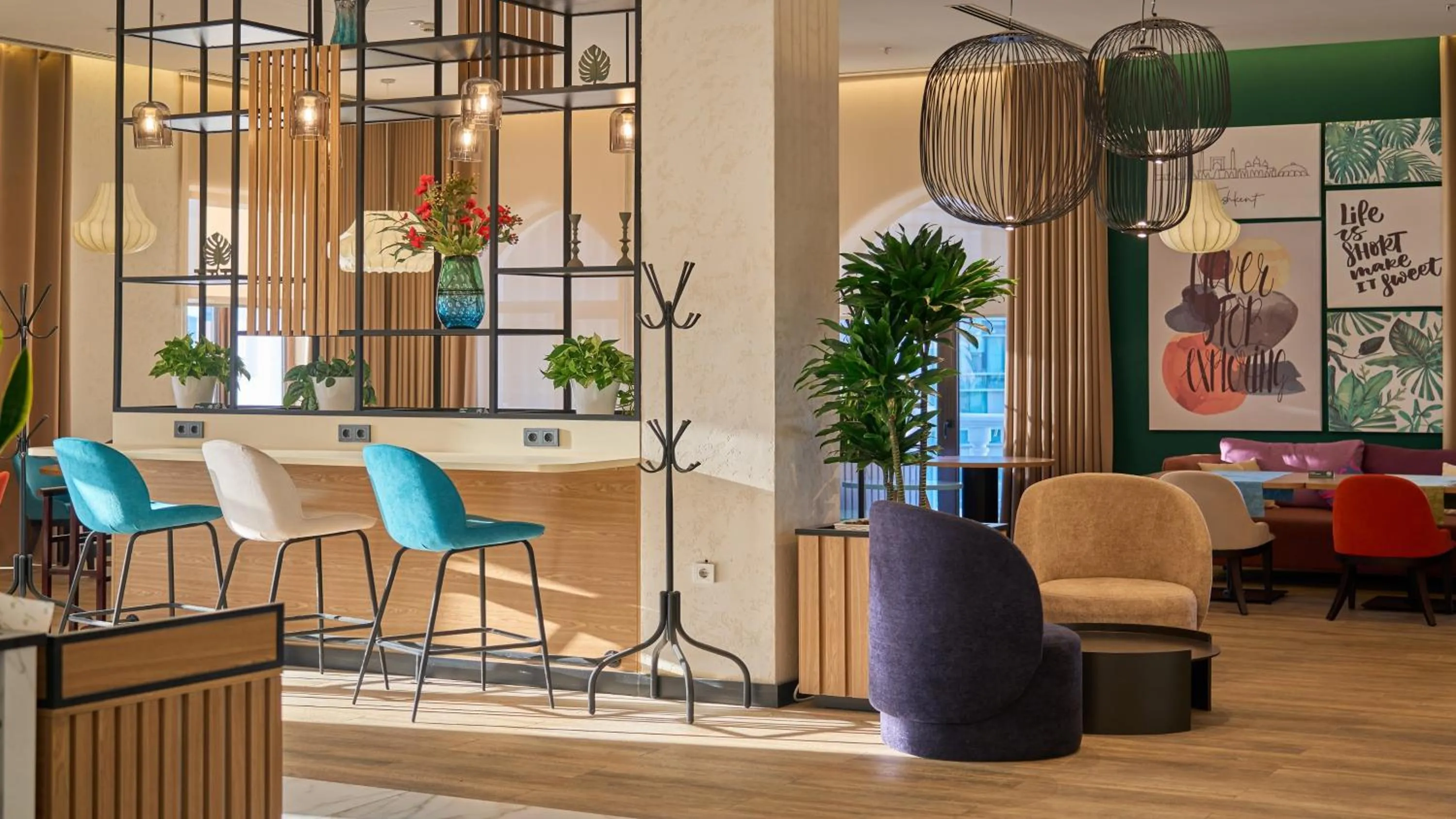 Restaurant/places to eat in Holiday Inn Tashkent City by IHG