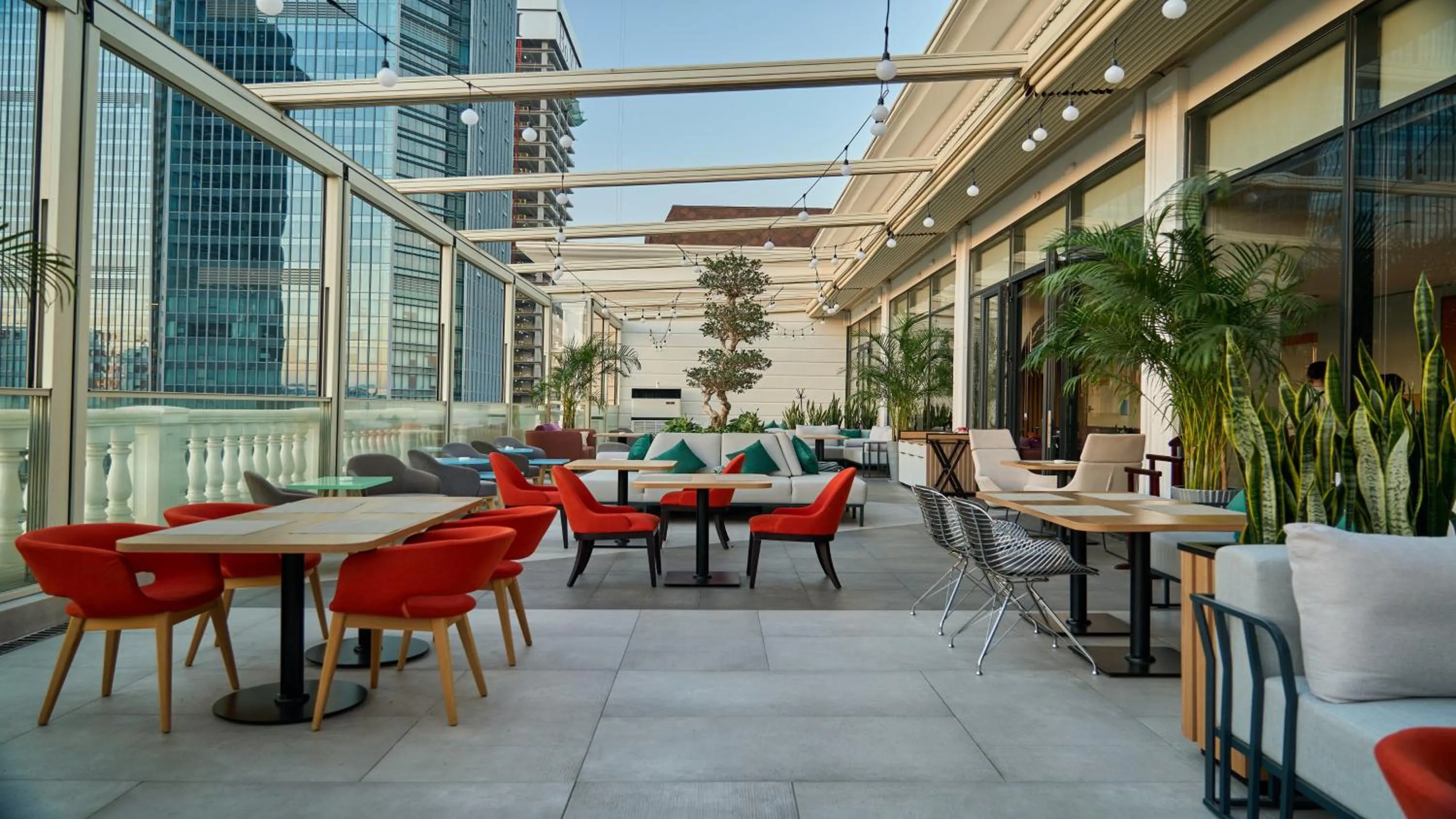 Restaurant/places to eat in Holiday Inn Tashkent City by IHG