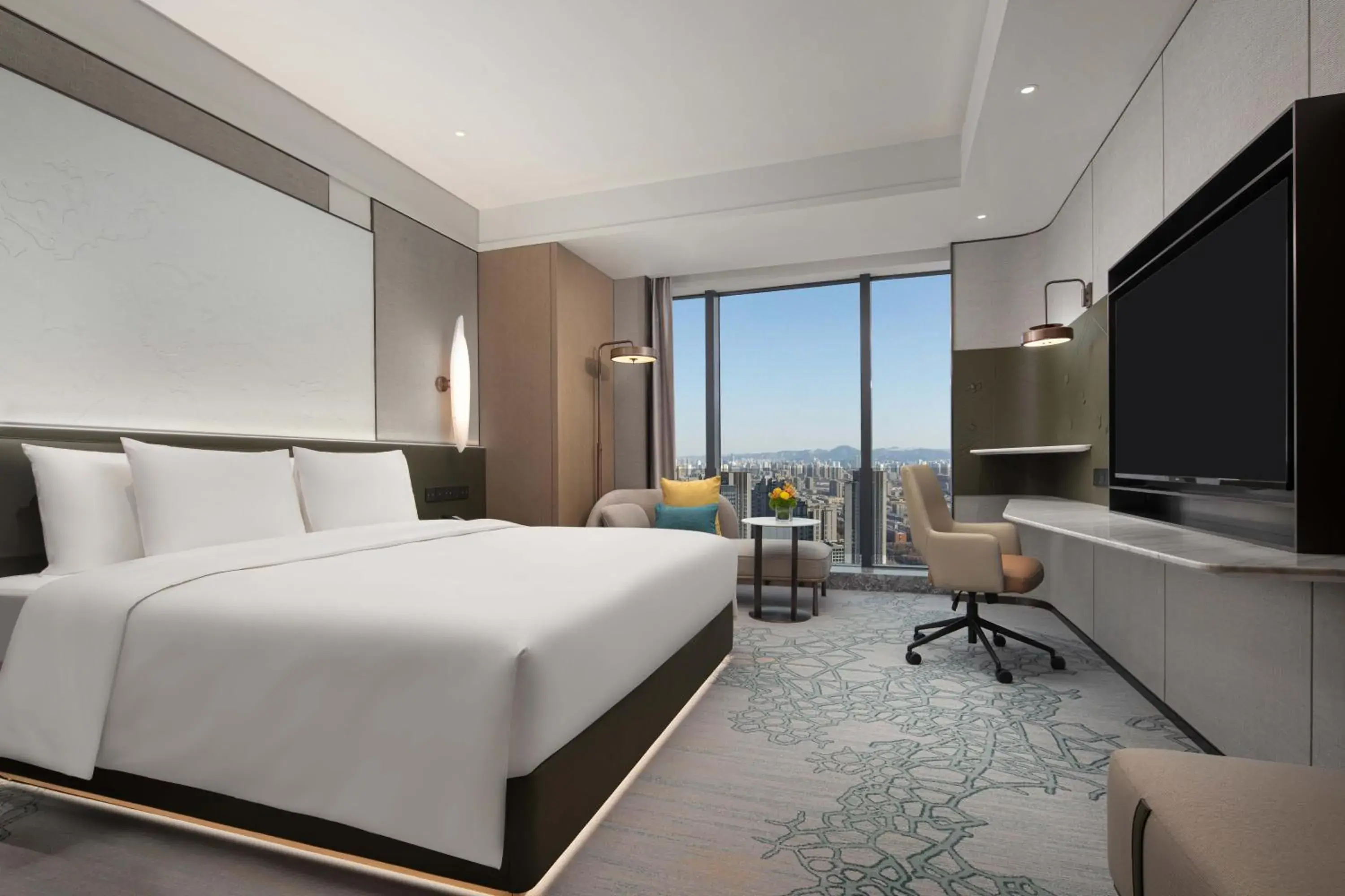 Standard King Room with City View in Crowne Plaza Jinan Runhua by IHG Standard King Room with City View in Crowne Plaza Jinan Runhua by IHG