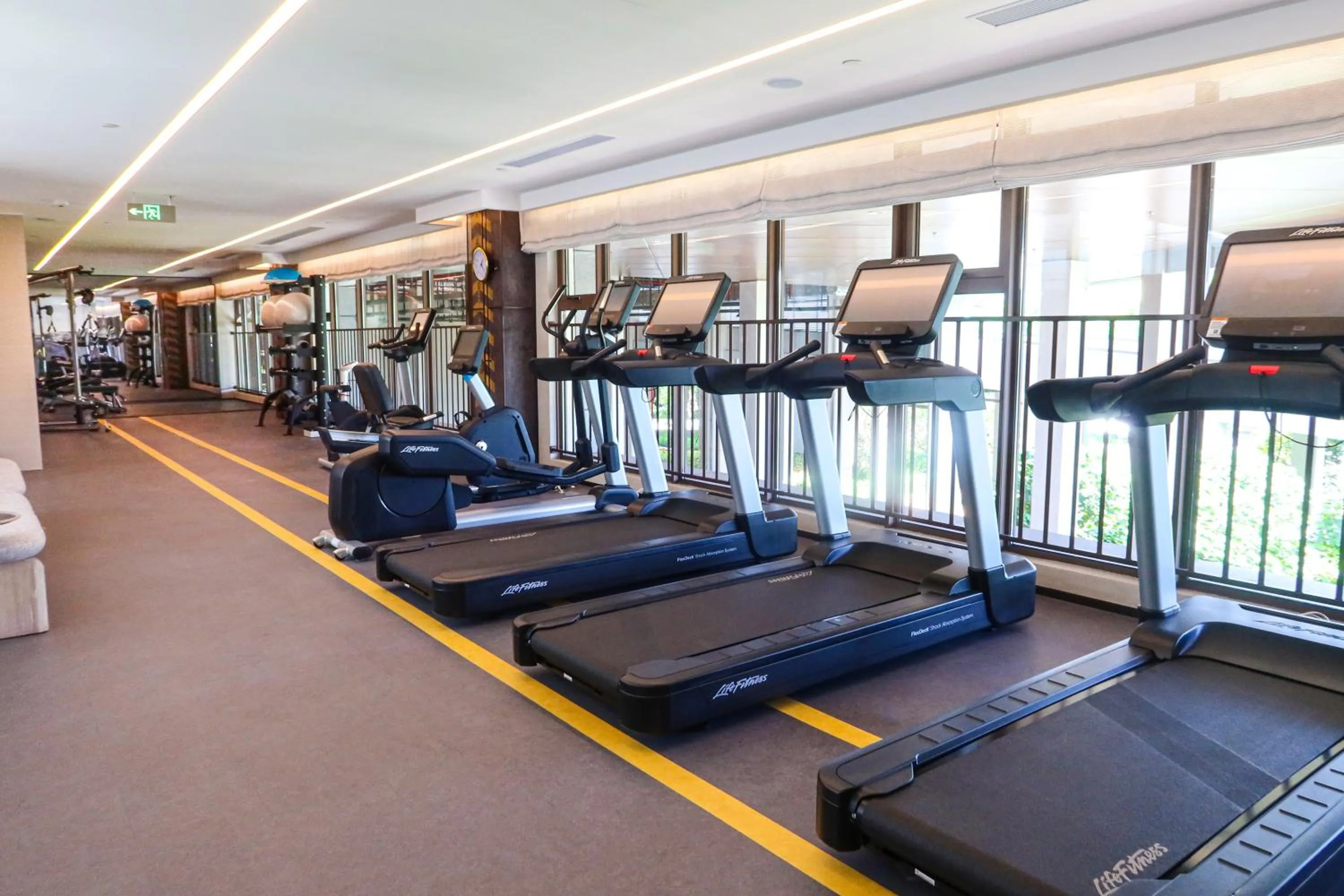 Fitness centre/facilities in HUALUXE Sanya Yalong Bay Resort