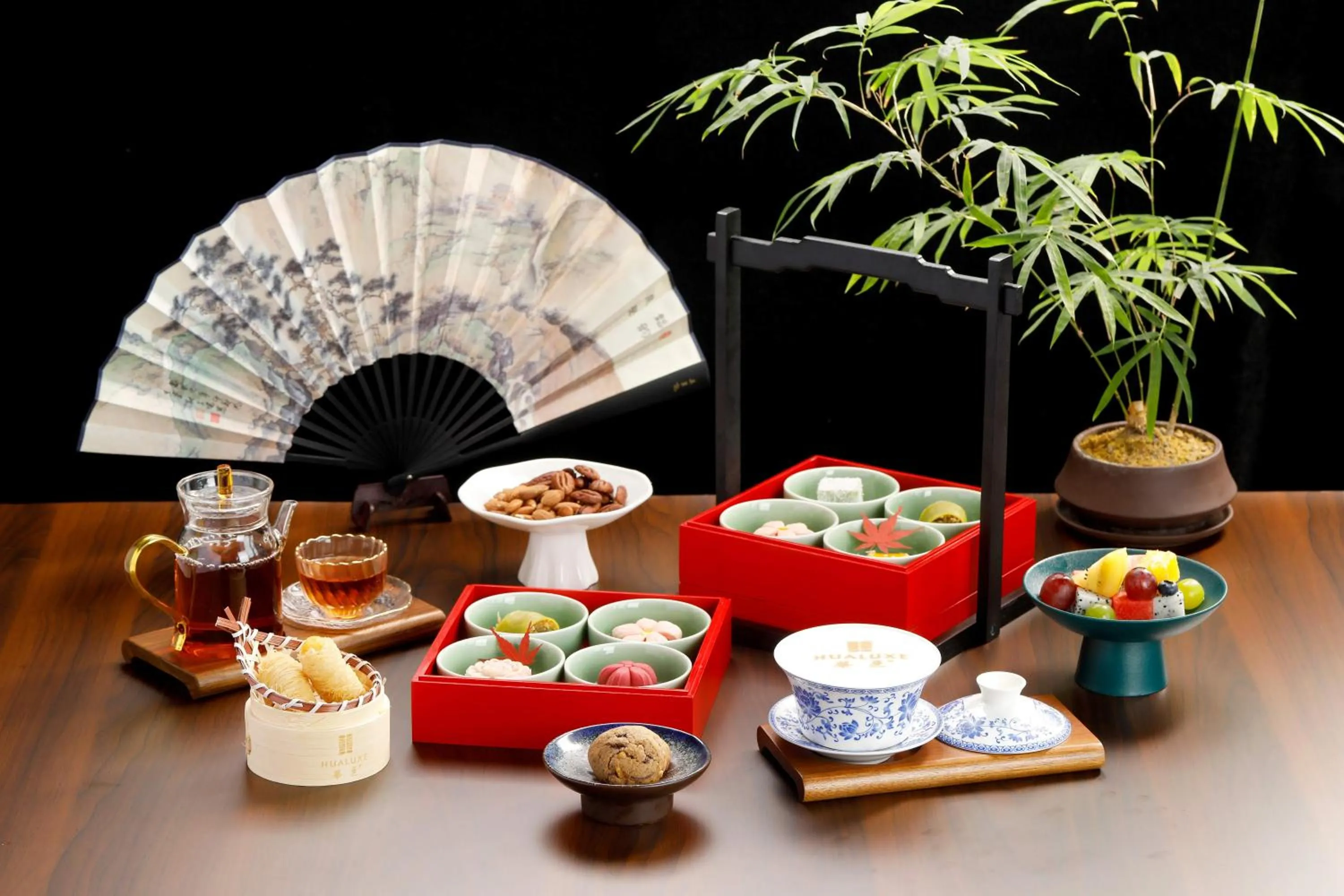 Restaurant/places to eat in HUALUXE Sanya Yalong Bay Resort