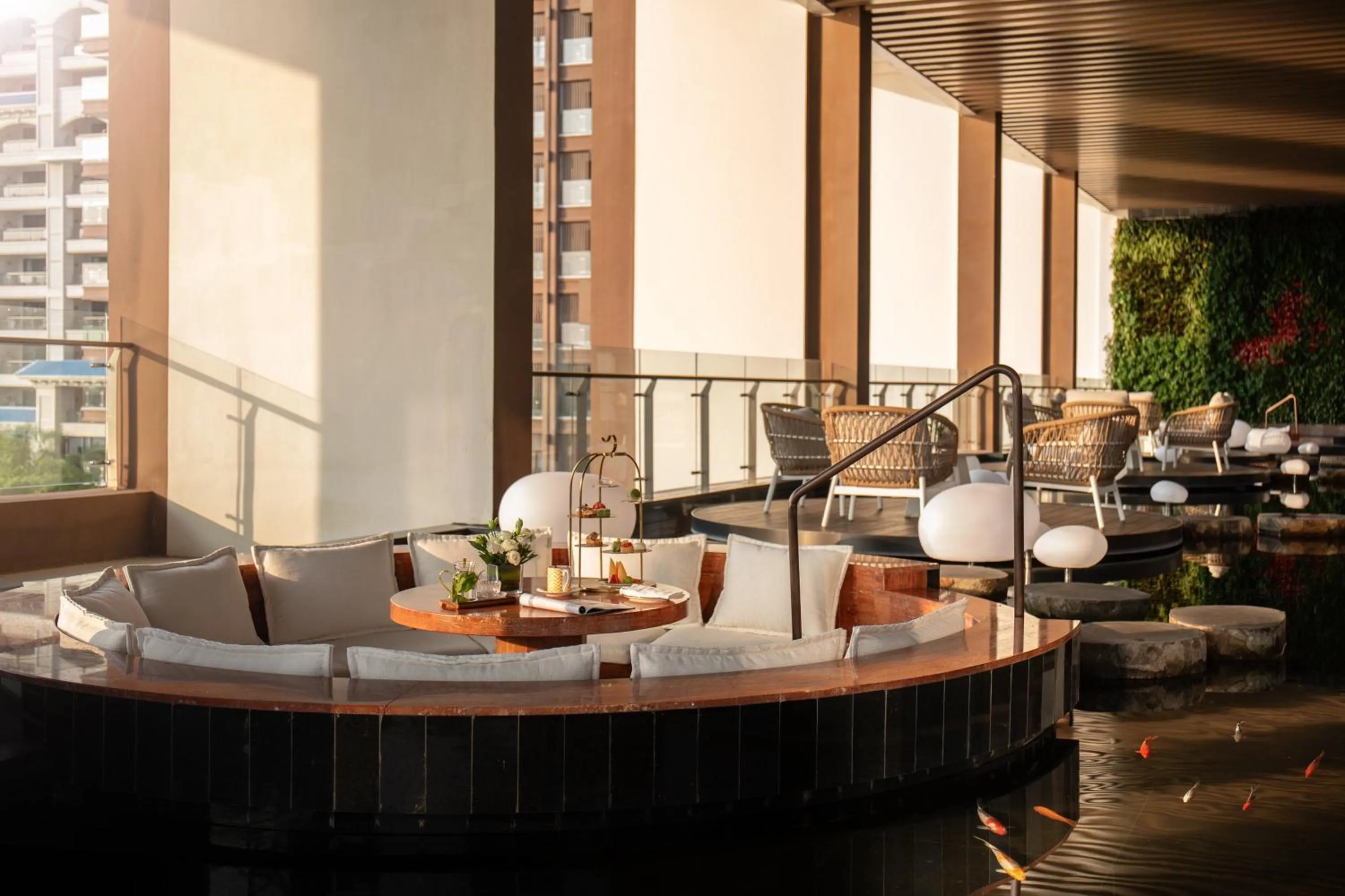 Lounge or bar in HUALUXE Sanya Yalong Bay Resort