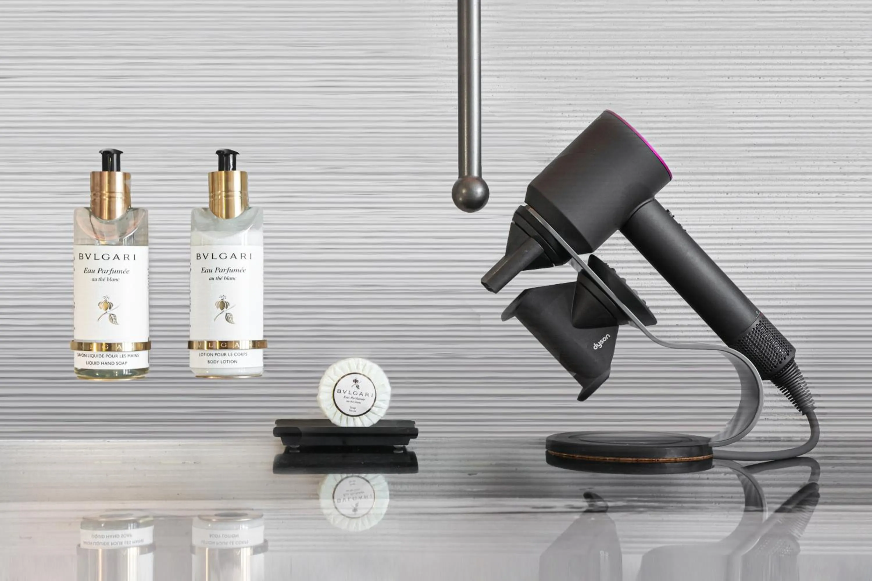 hair dryier in HUALUXE Sanya Yalong Bay Resort