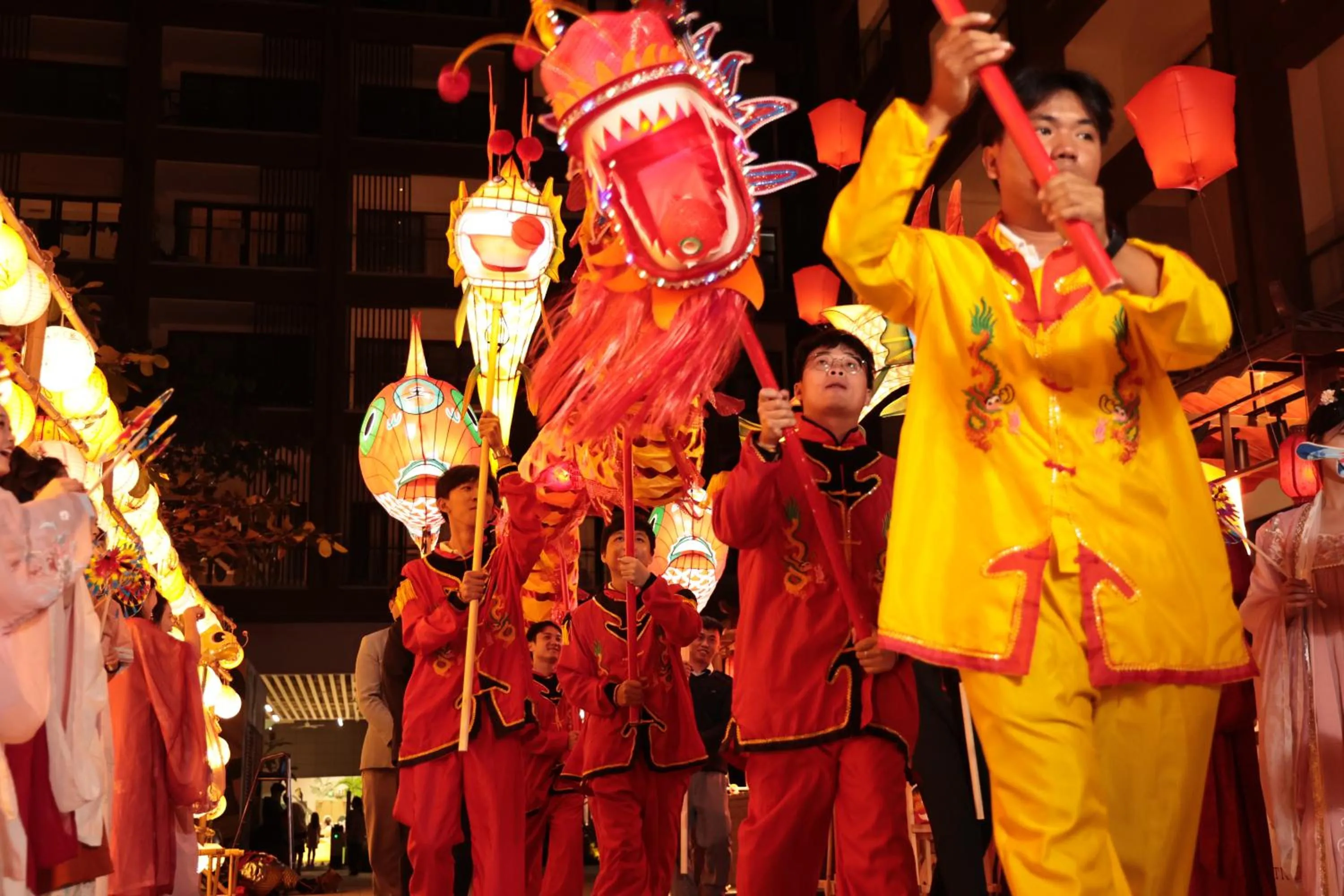 Activities in HUALUXE Sanya Yalong Bay Resort