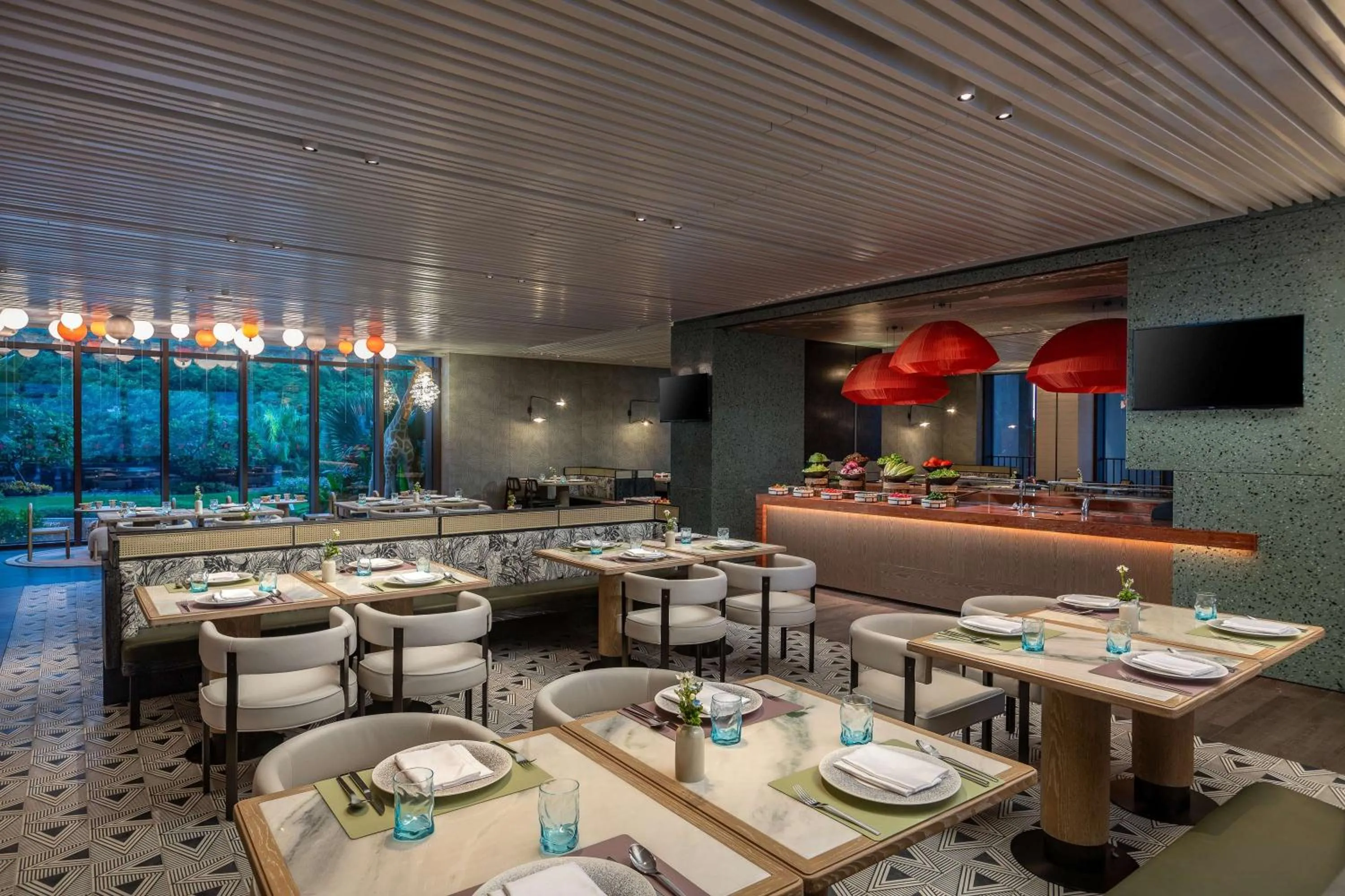 Restaurant/places to eat in HUALUXE Sanya Yalong Bay Resort