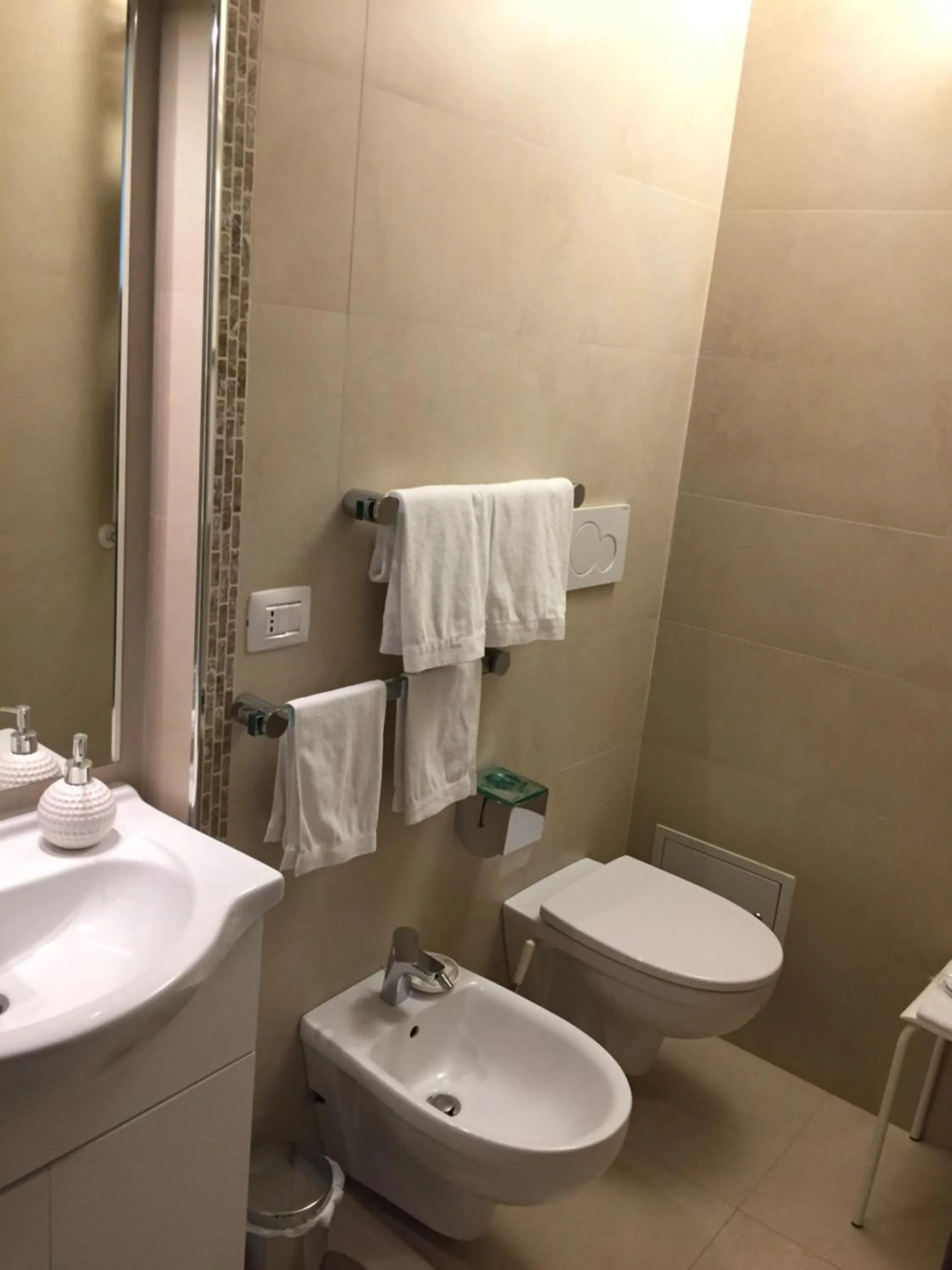 Toilet in Bed and Breakfast Oz