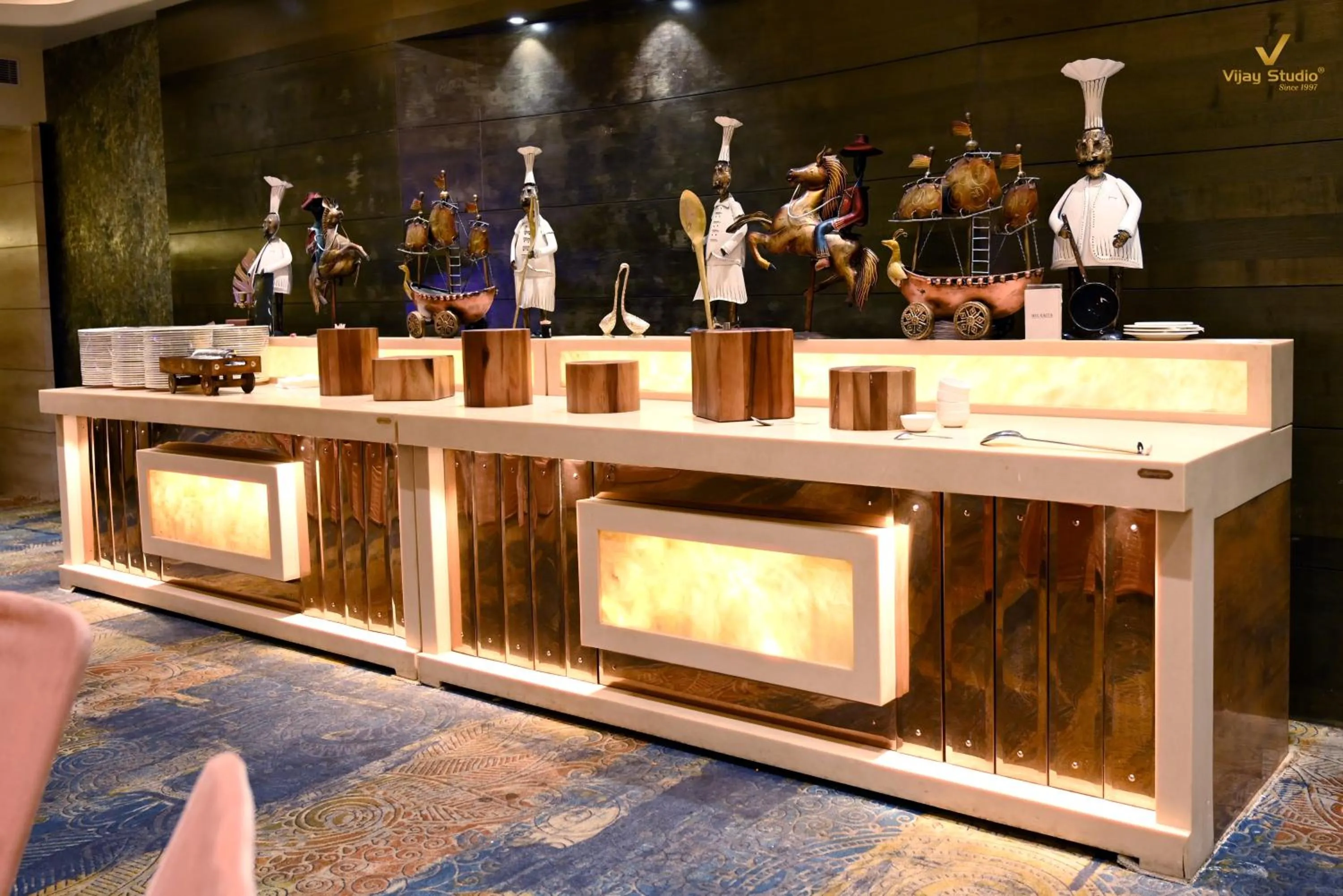 Food and drinks in Chinmay Hotel & Resort