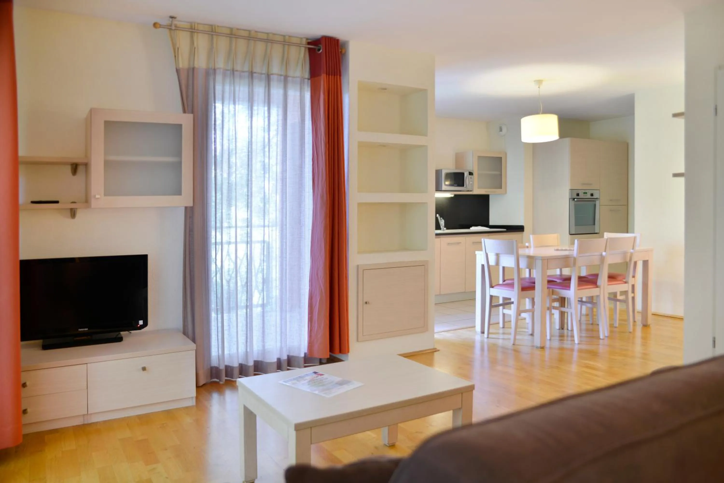 Adonis Divonne-Les-Bains Résidence Du Lac