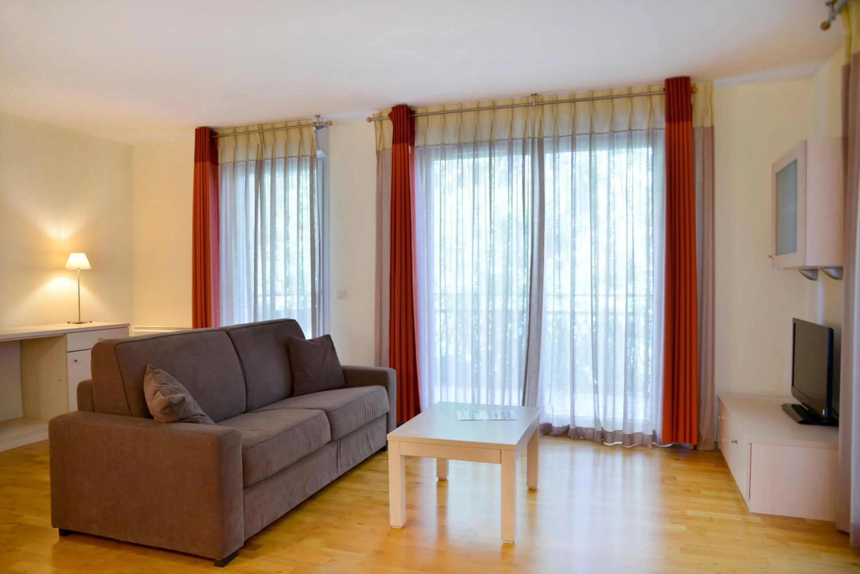 Adonis Divonne-Les-Bains Résidence Du Lac