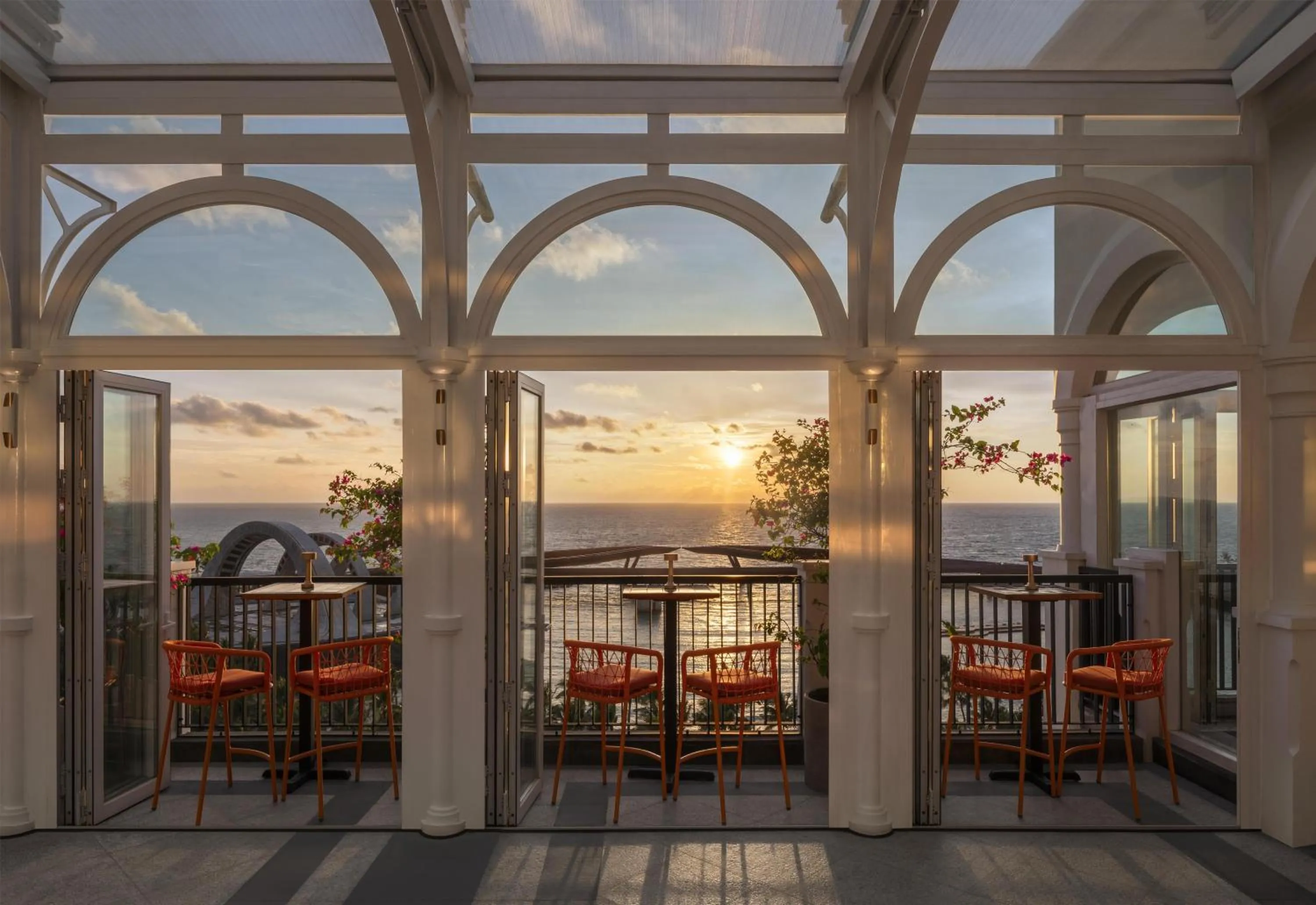 Restaurant/places to eat in La Festa Phu Quoc, Curio Collection By Hilton