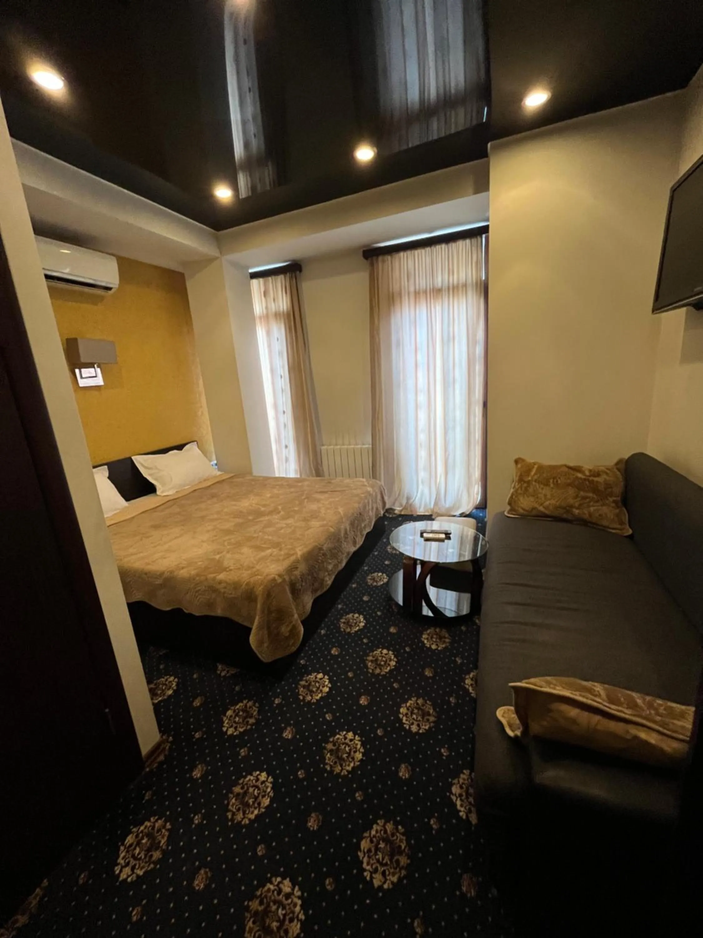 View (from property/room) in HOTEL NEW ROYAL