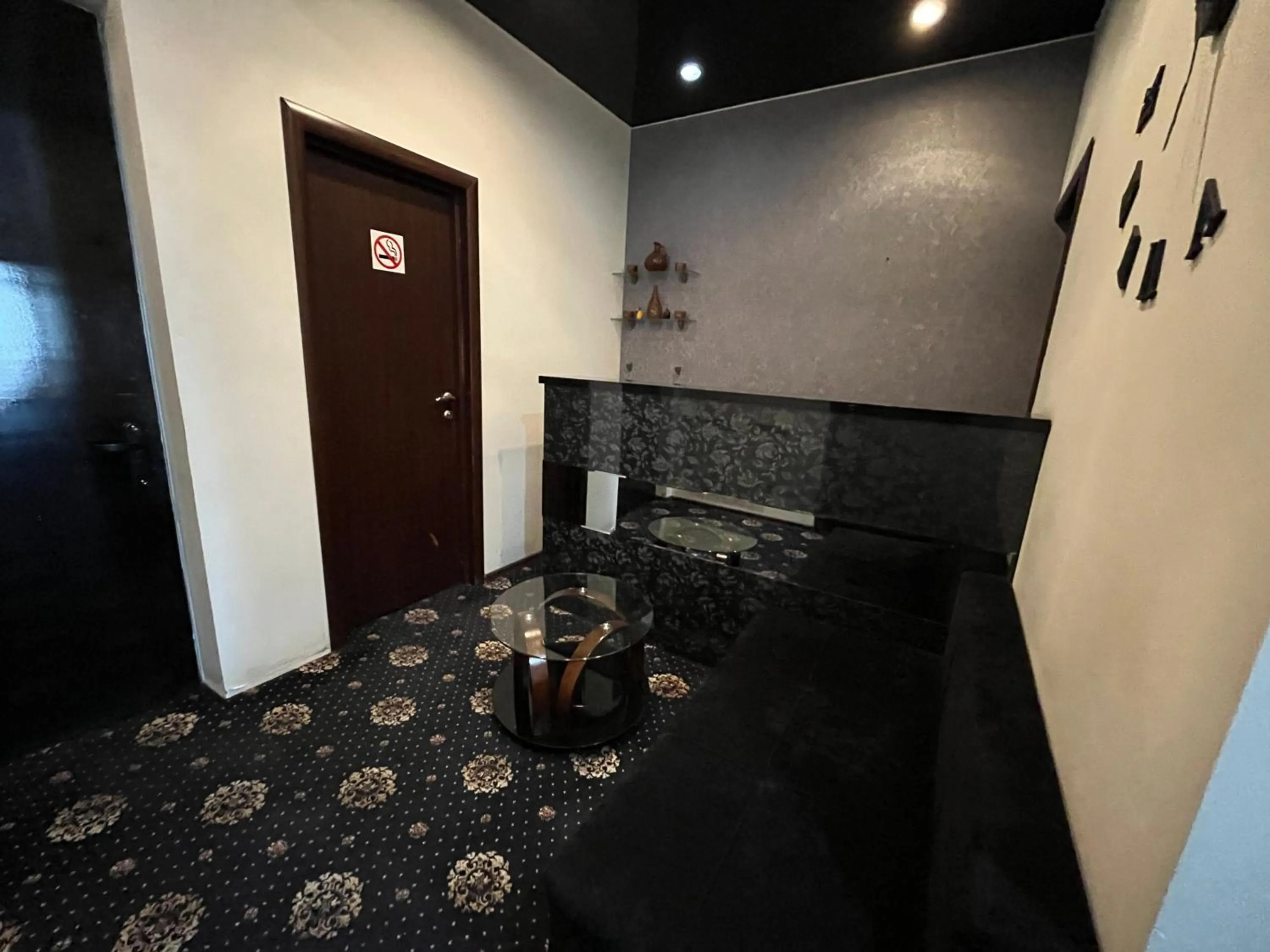 Lobby or reception in HOTEL NEW ROYAL