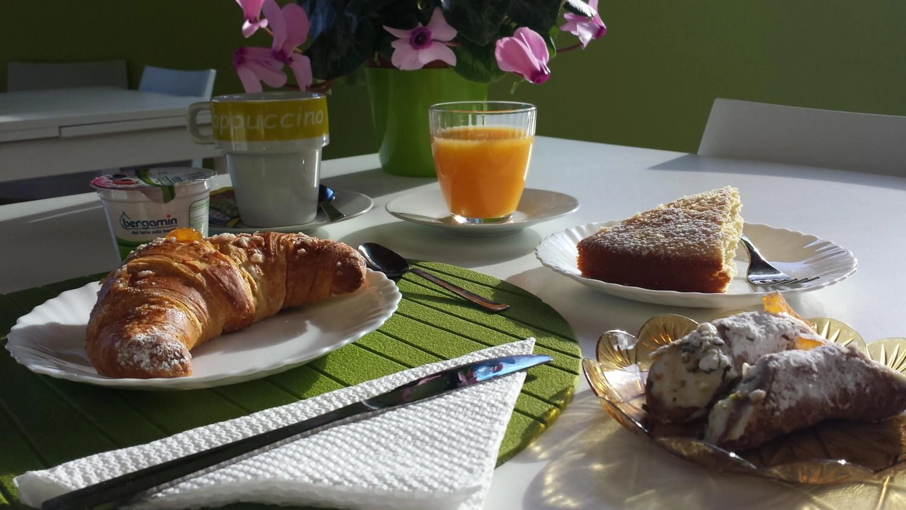 Food in Miss Sicily B&B