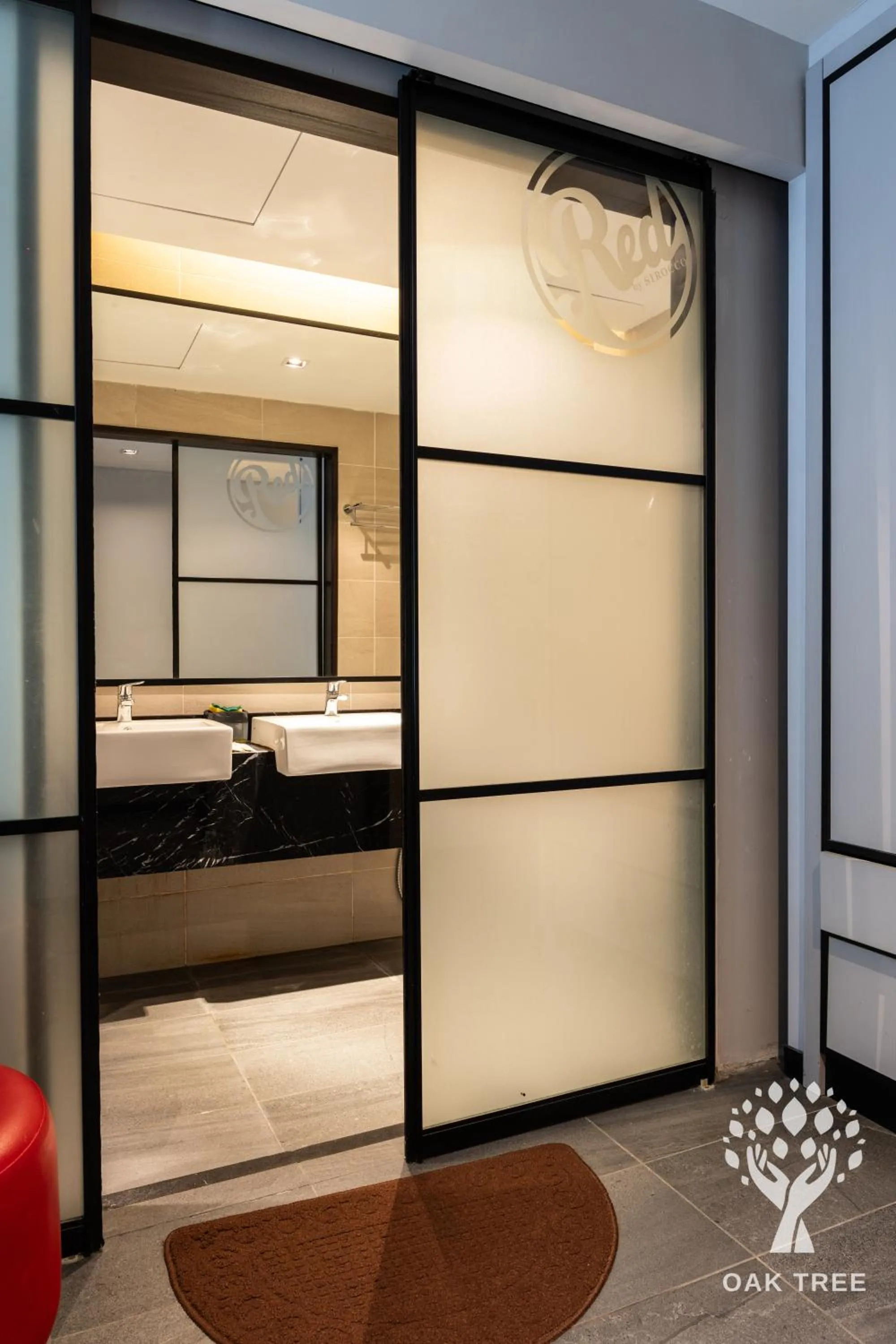 Red M101 by Oak Tree