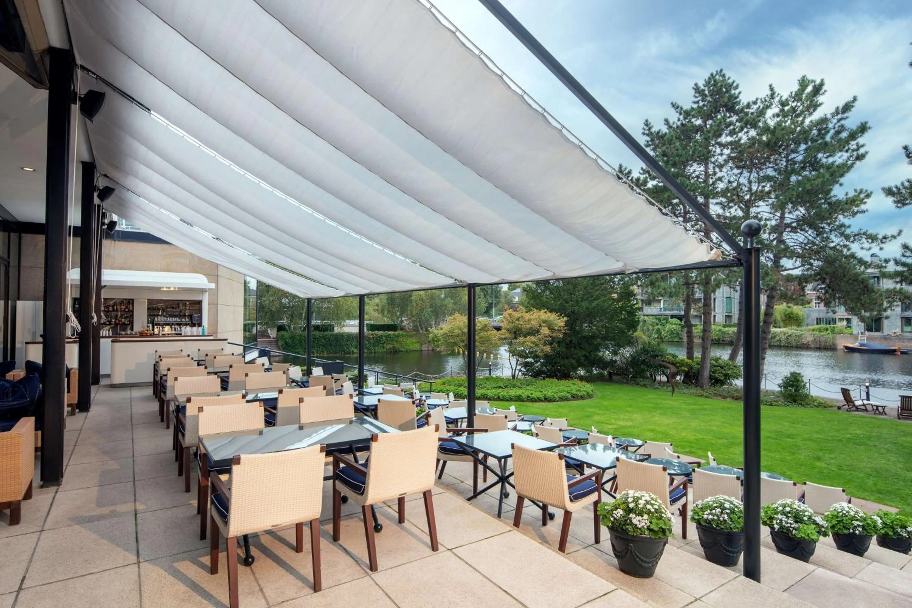 Restaurant/places to eat in Hilton Amsterdam