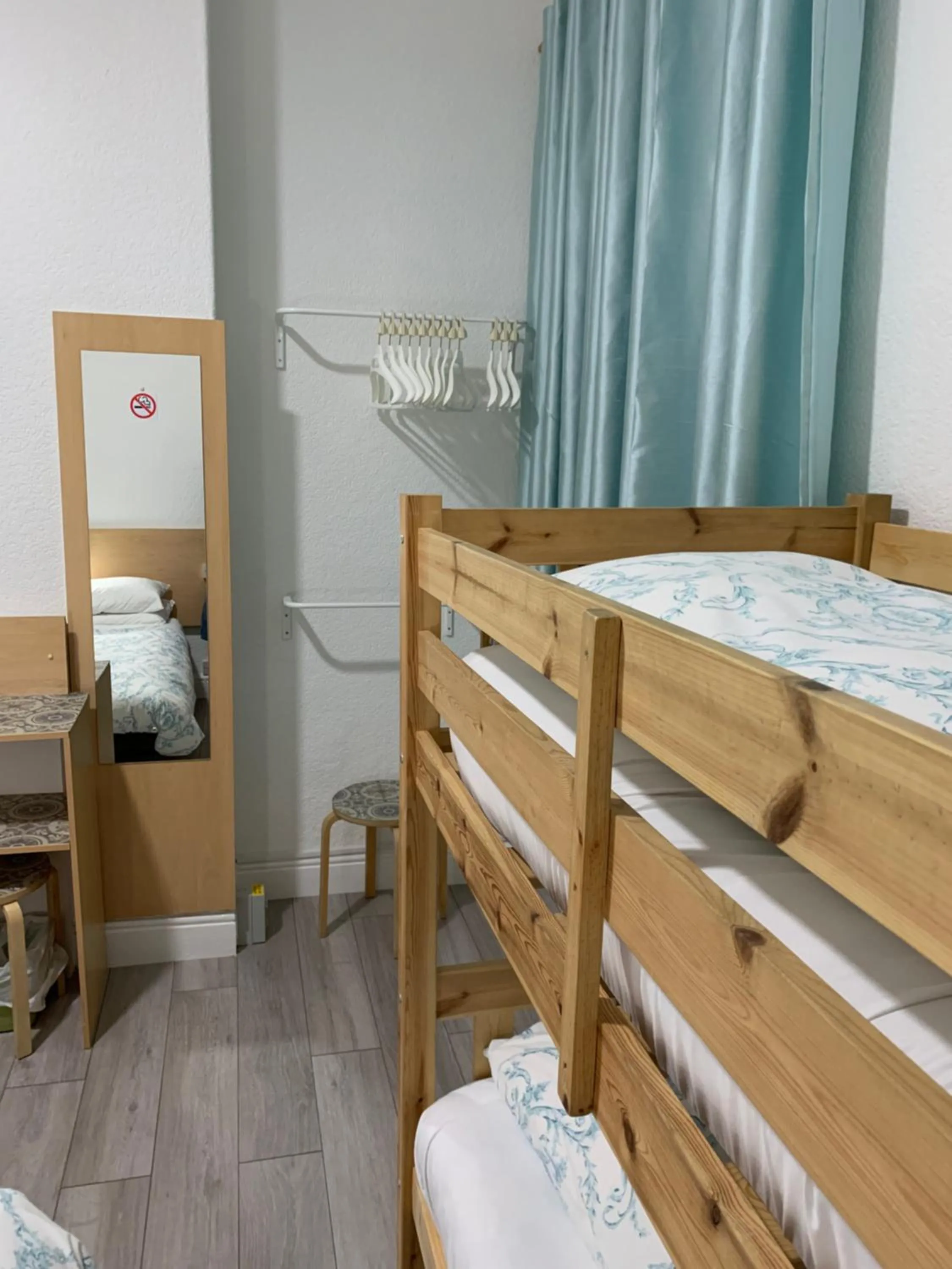 Bedroom, Bed in The Danescourt