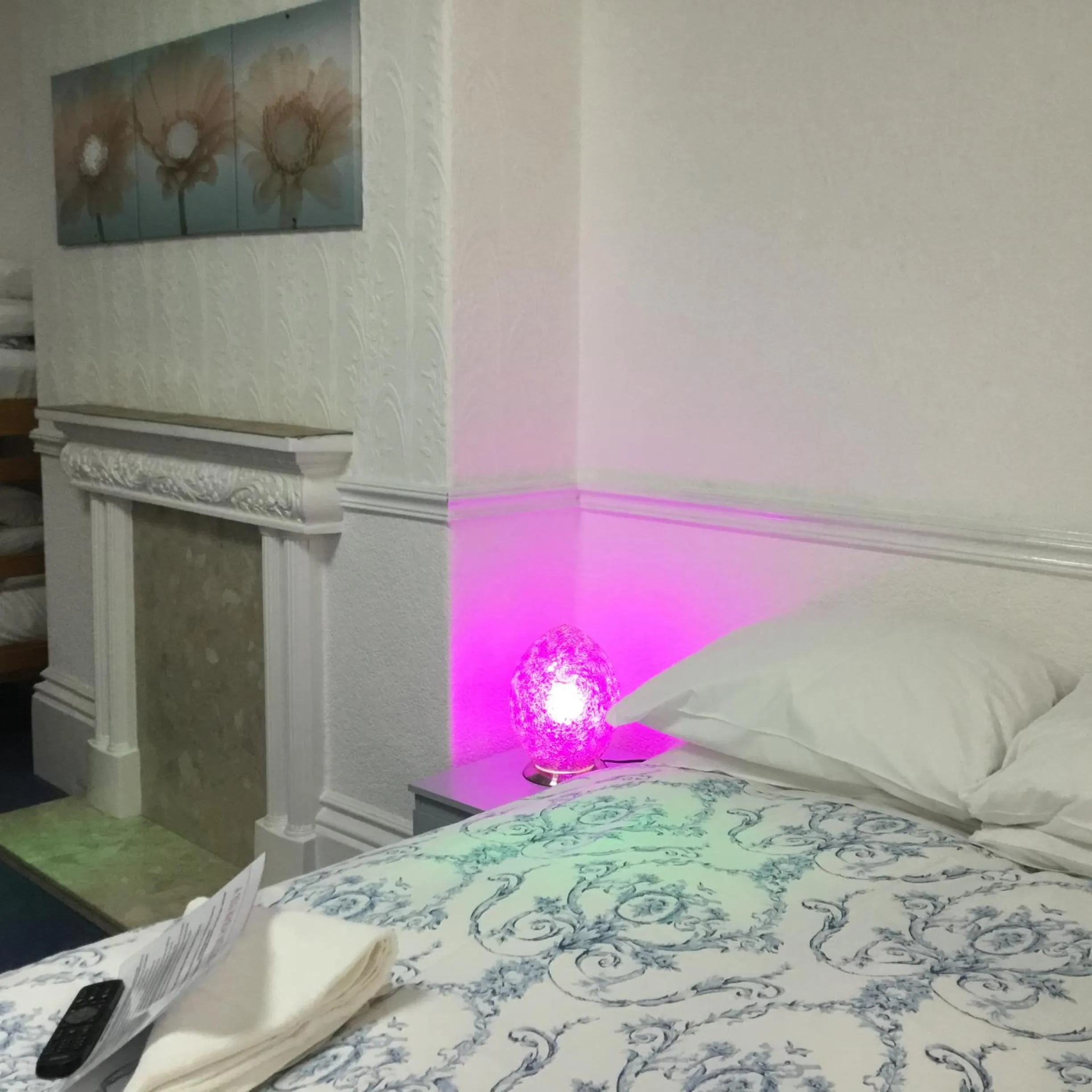 Bed in The Danescourt