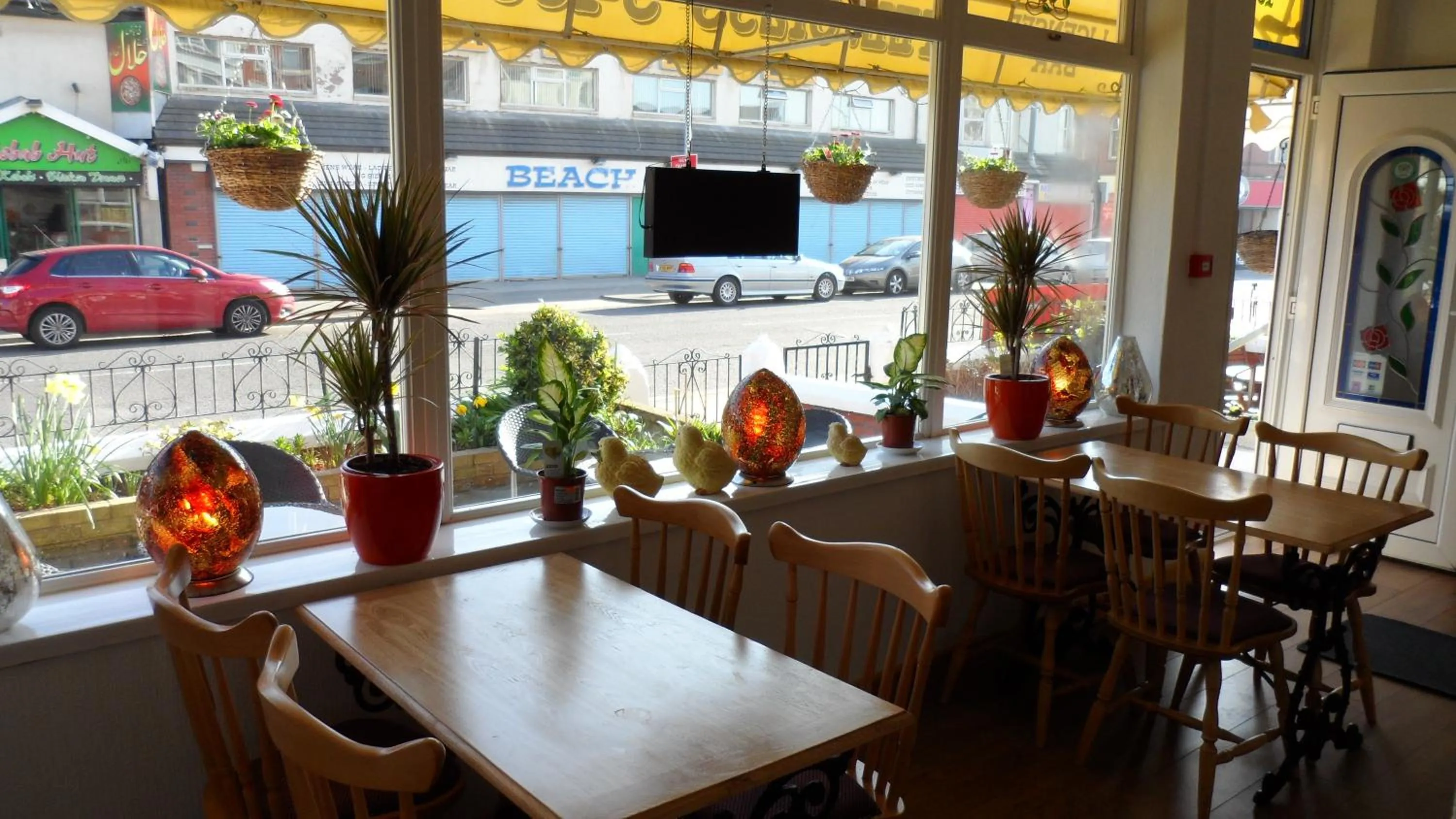 Restaurant/places to eat in The Danescourt