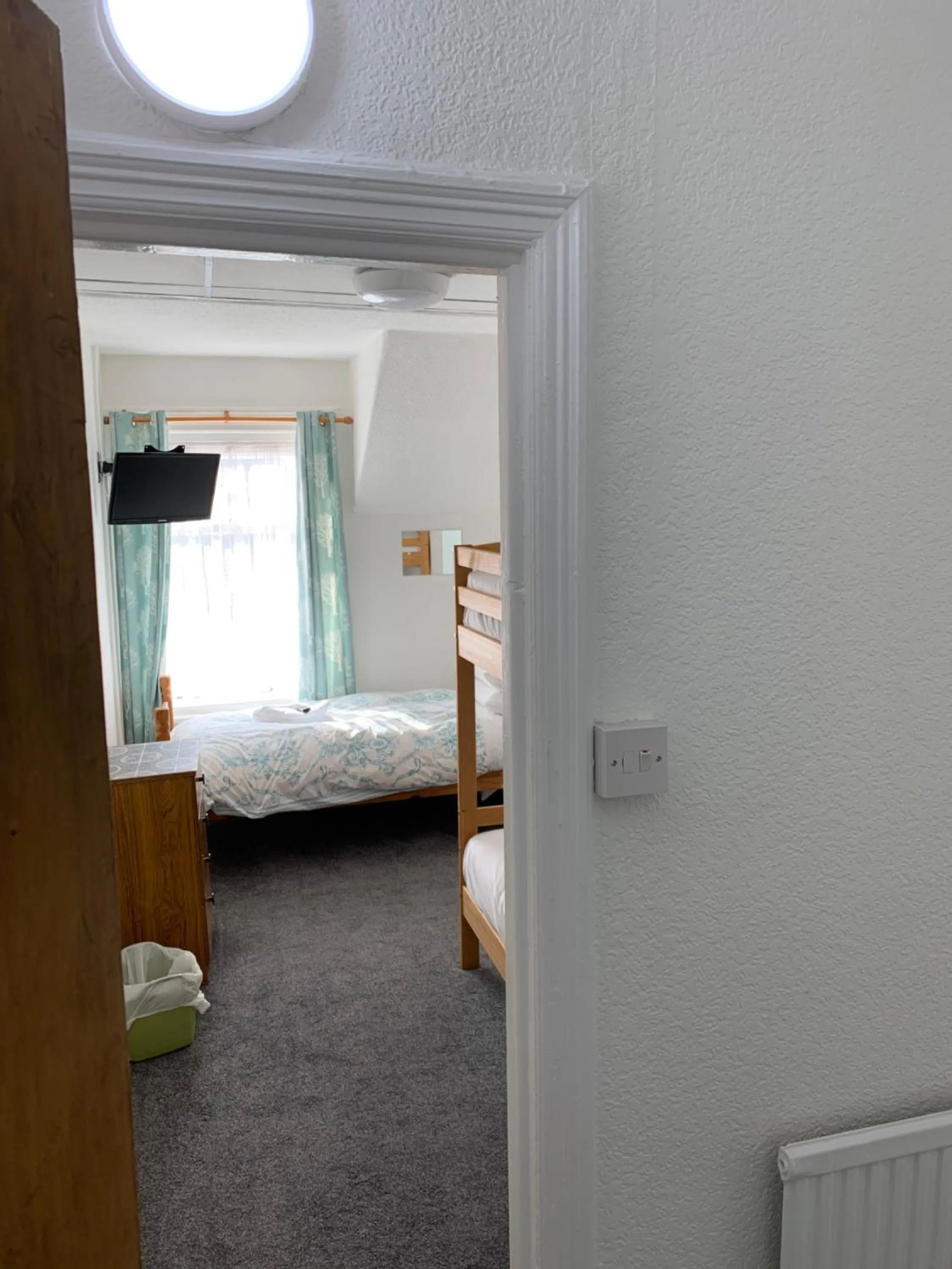 children, Bed in The Danescourt