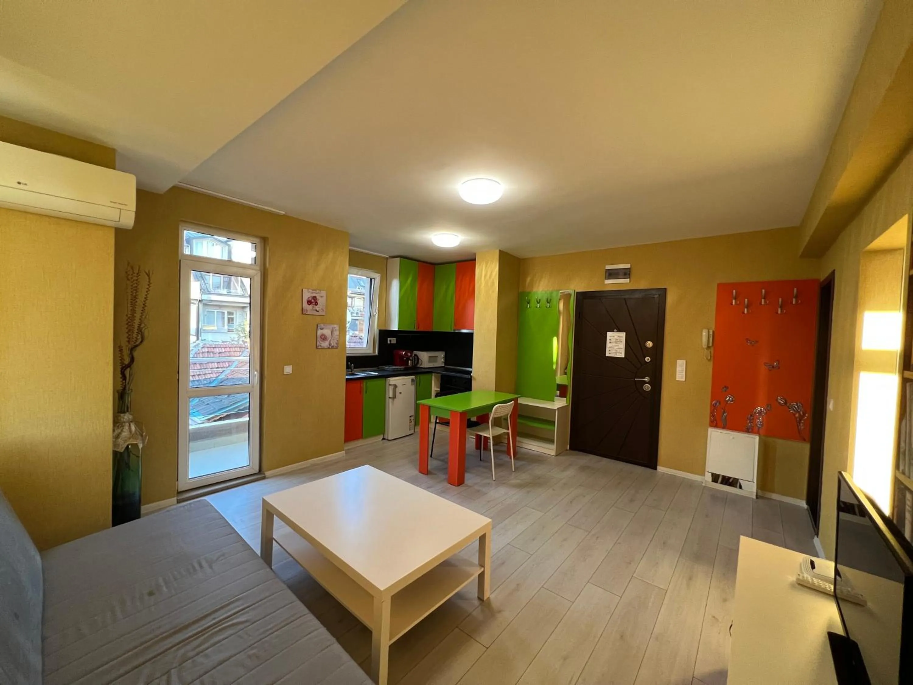 Kitchen or kitchenette in APARTHOTEL VICTORY SOFIA