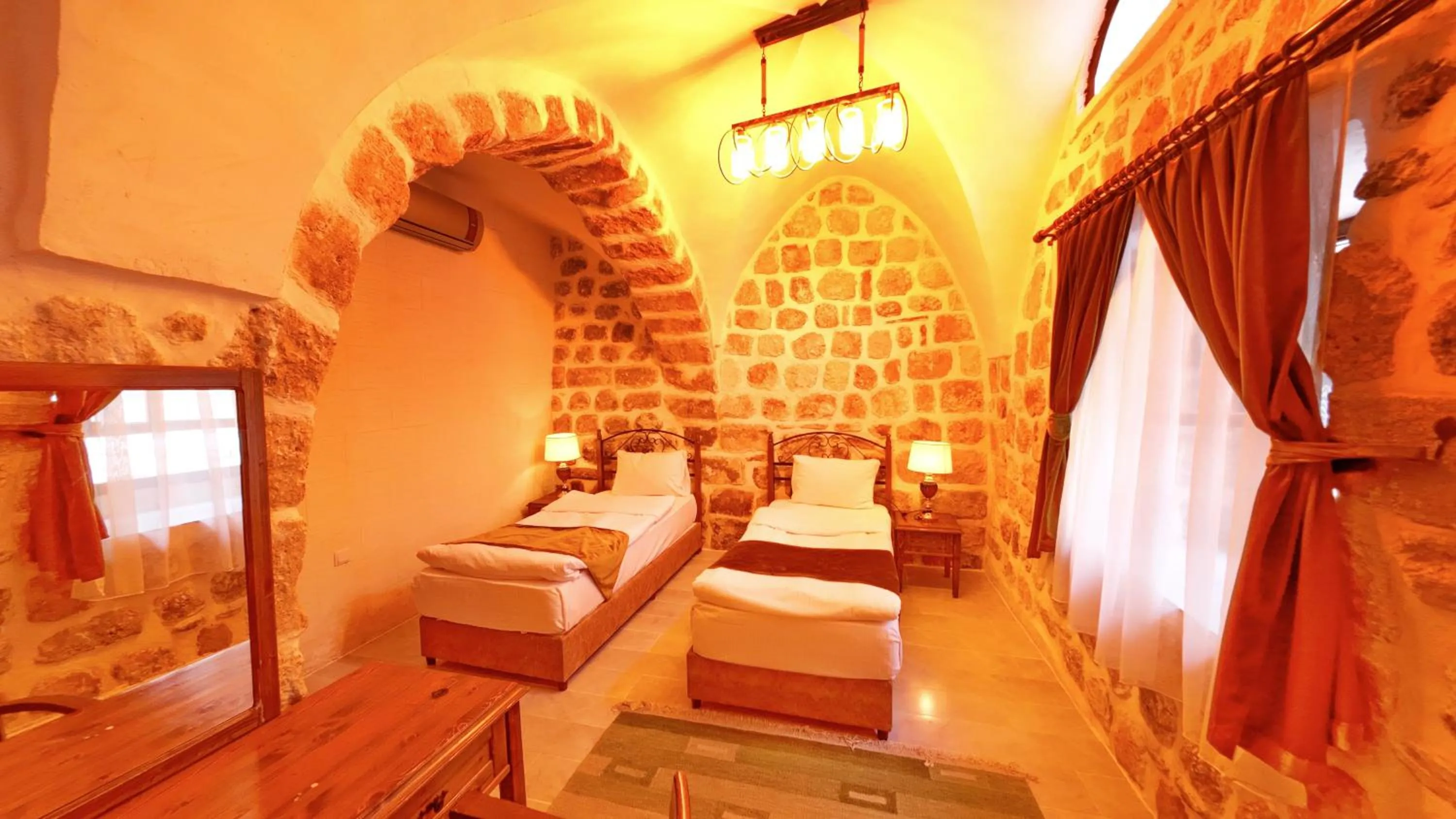 Bed in ULUBEY KONAĞI