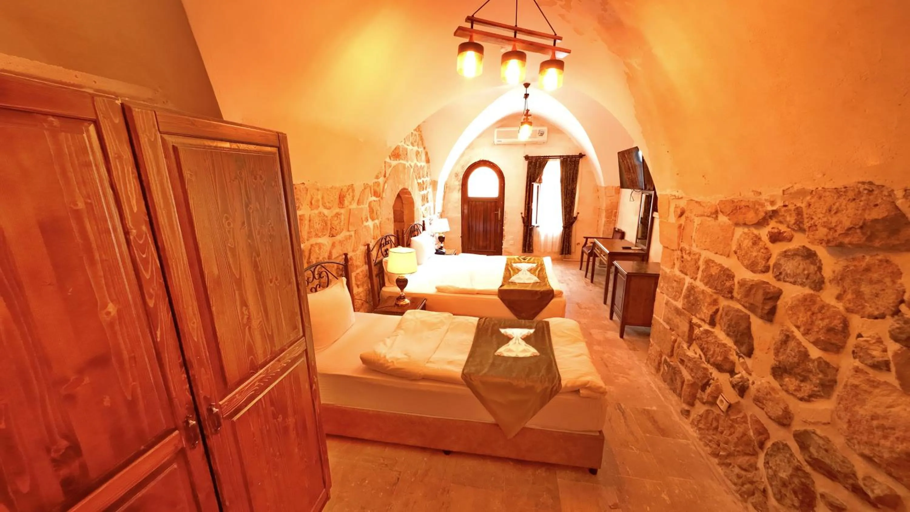 Bed in ULUBEY KONAĞI