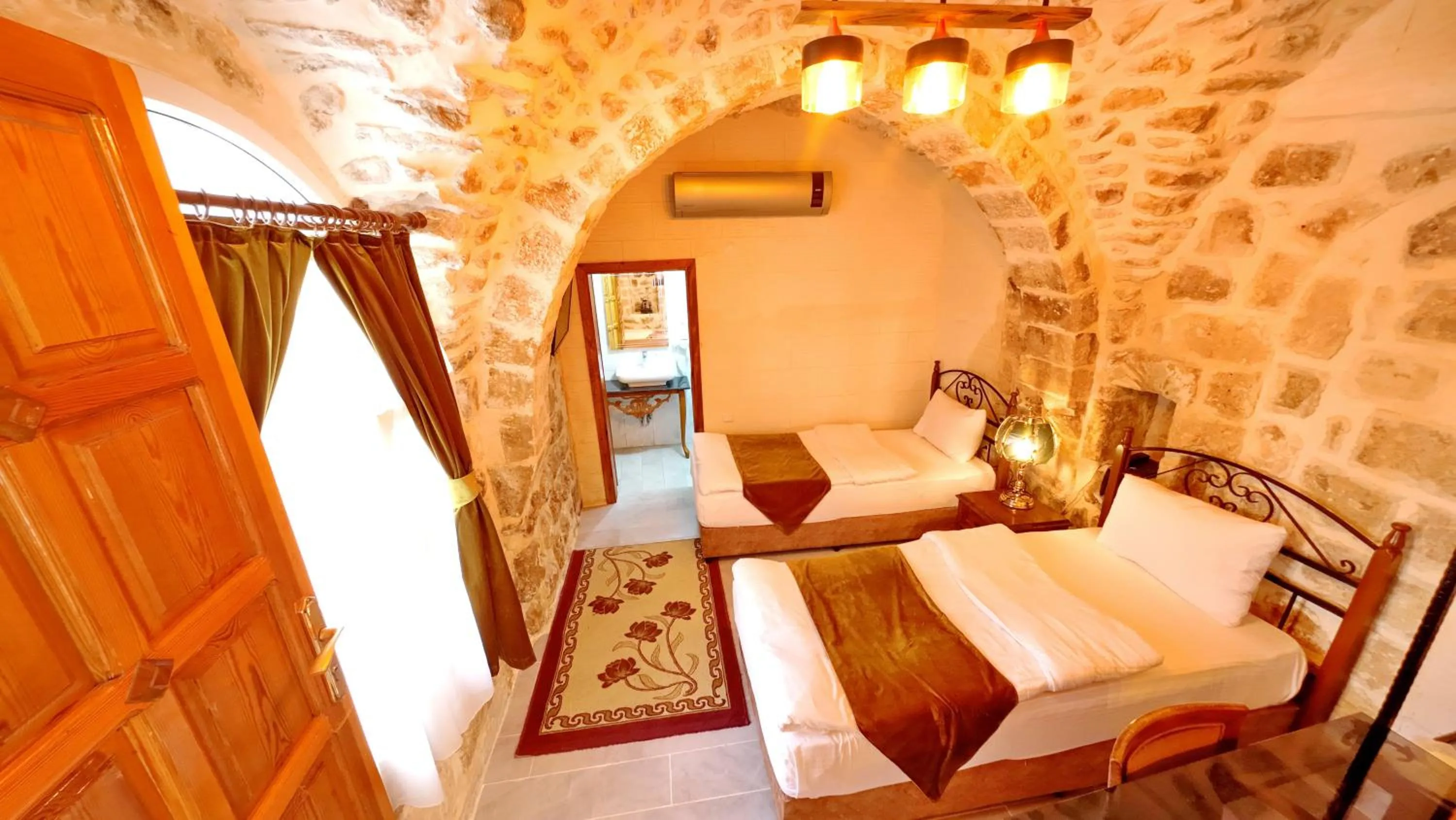 Bed in ULUBEY KONAĞI