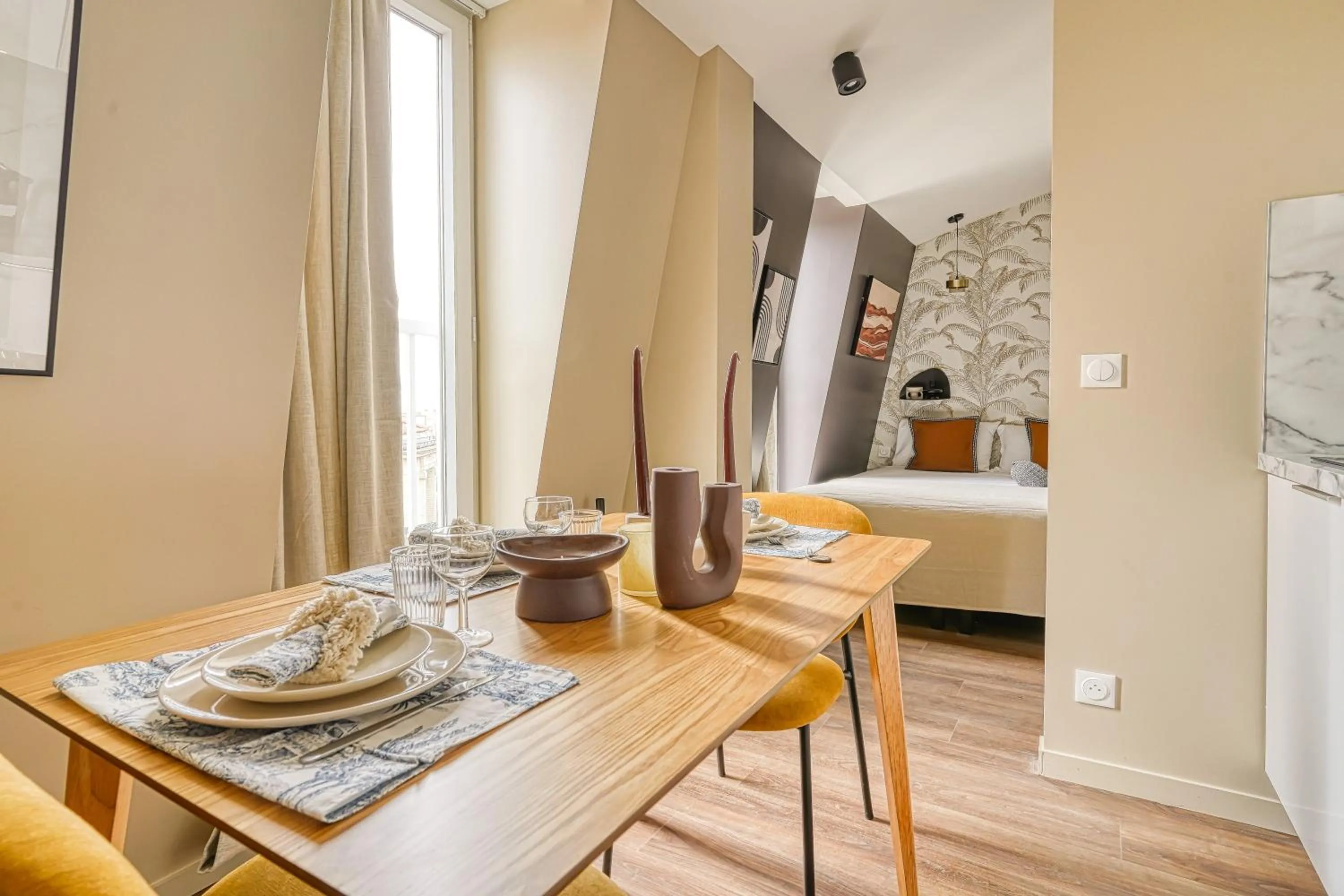 Bed in Résidence Le Belleville