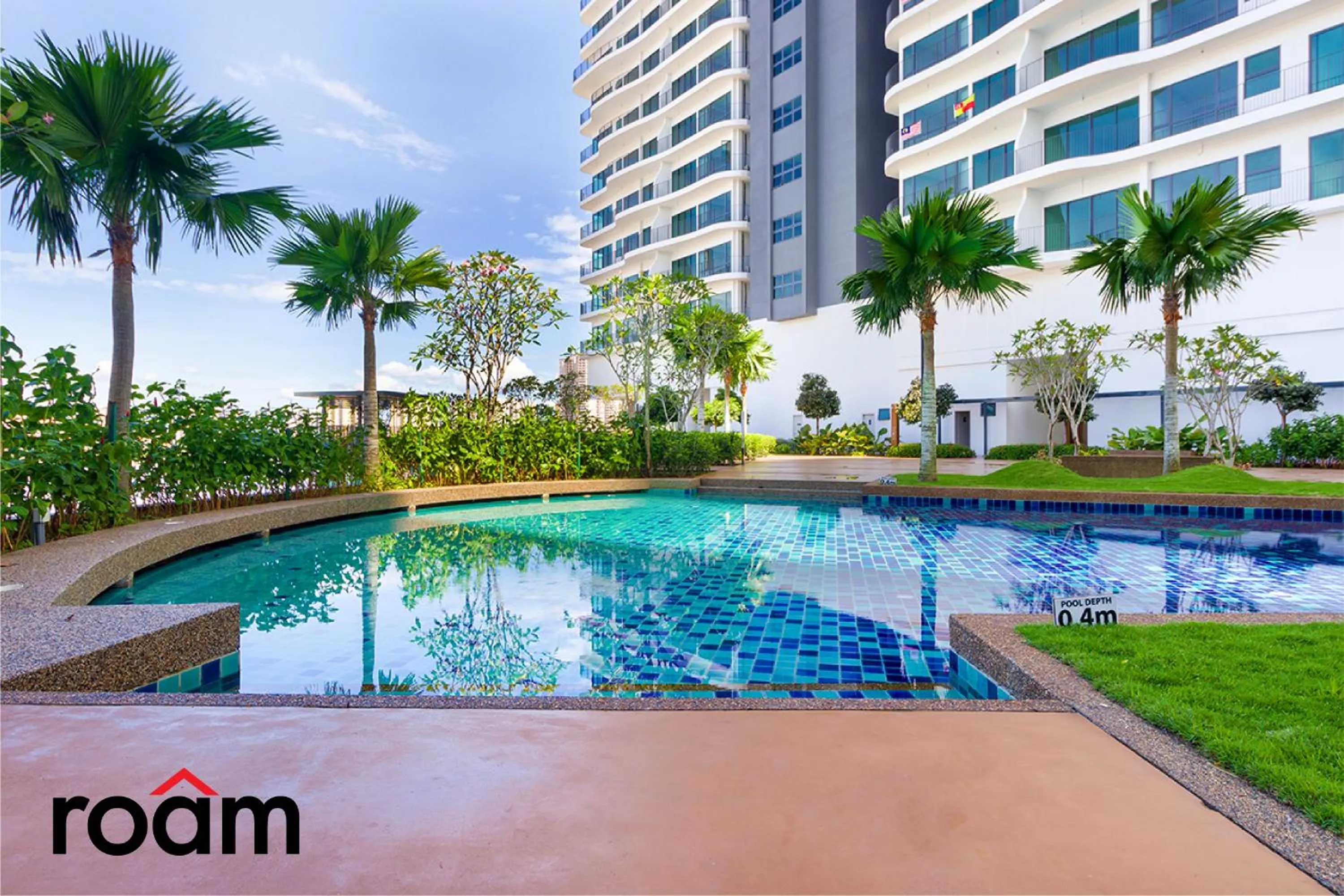 Swimming pool in Datum Jelatek Sky Residence Kuala Lumpur, Roam