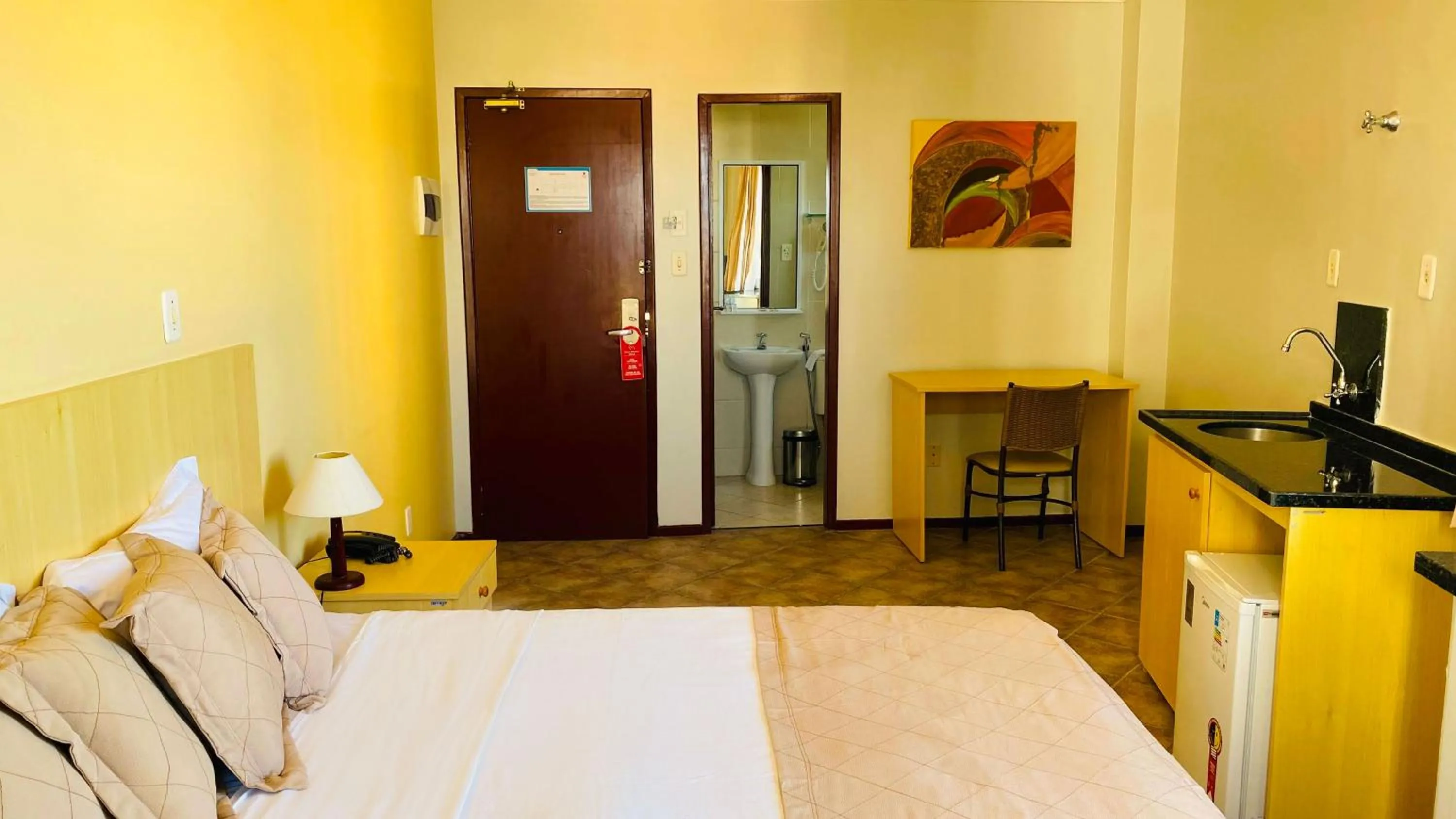 Bedroom, Bed in Hotel Atlantico Macaé By Inn House